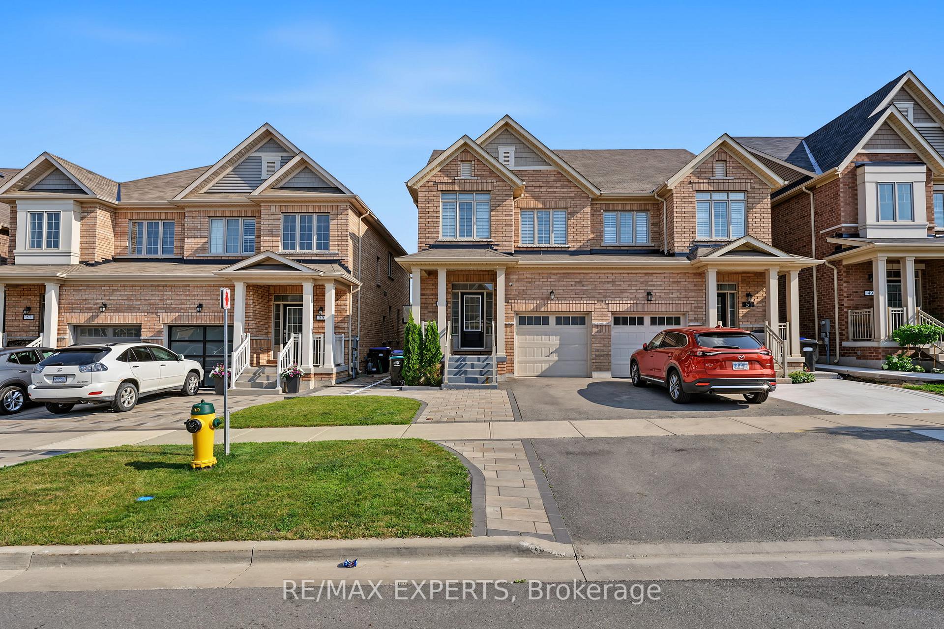 Photo 3 of 53 Casserley Crescent, New Tecumseth, Tottenham — HOMEH