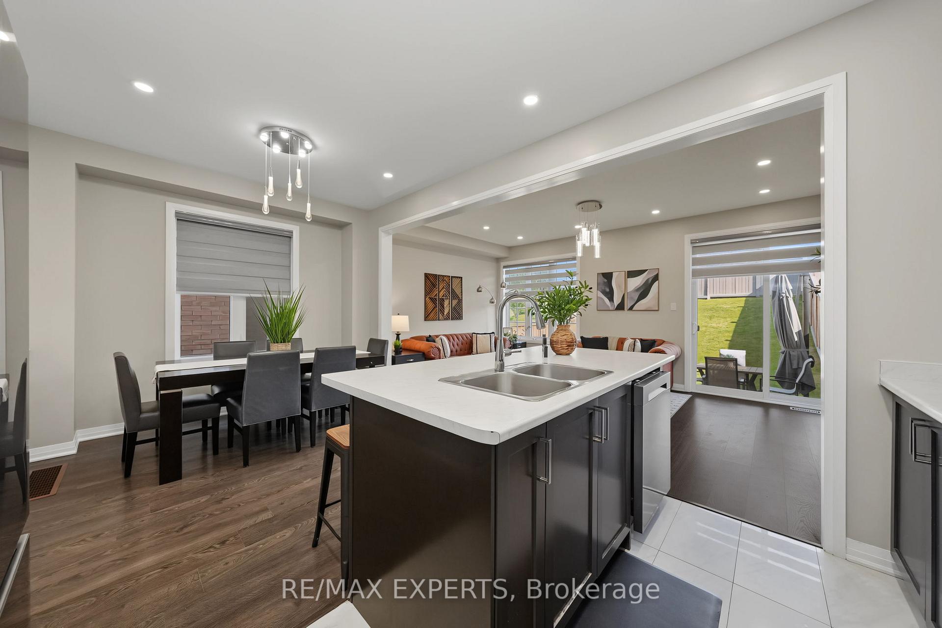 Photo 20 of 53 Casserley Crescent, New Tecumseth, Tottenham — HOMEH
