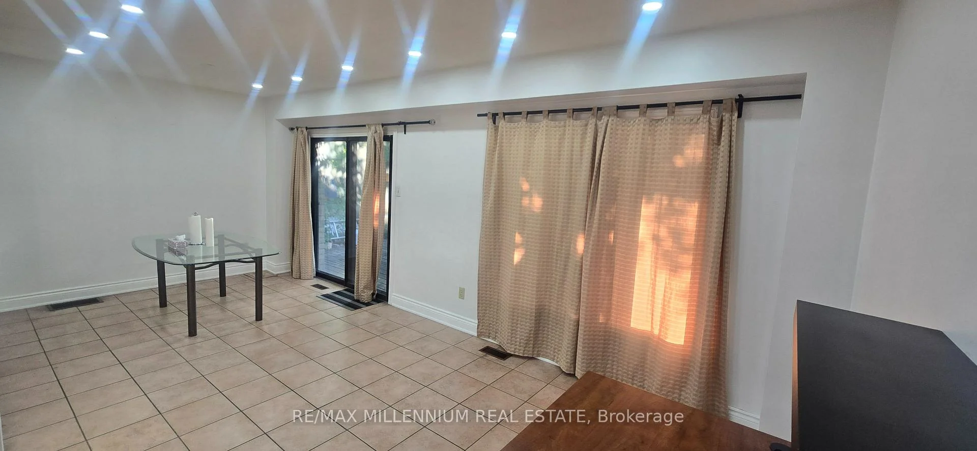 Photo 7 of Unit Upper, 32 Abelard Avenue, Brampton, Fletcher's West — HOMEH