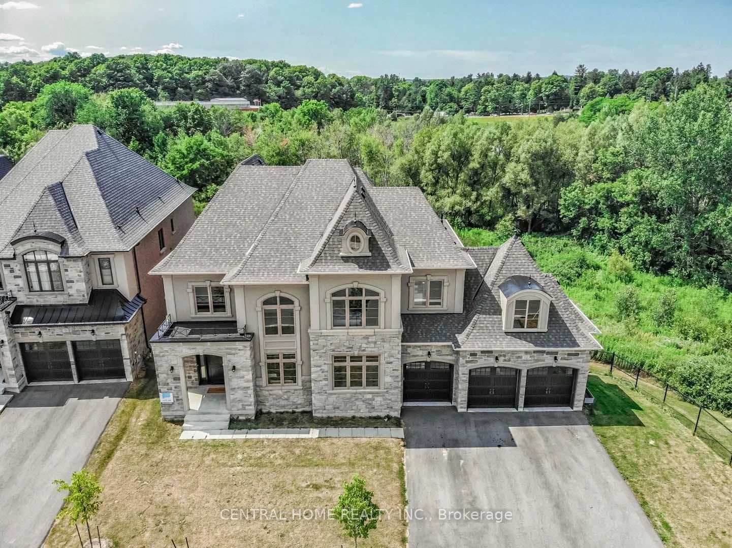 Photo 21 of 122 Burns Boulevard, King, King City — HOMEH