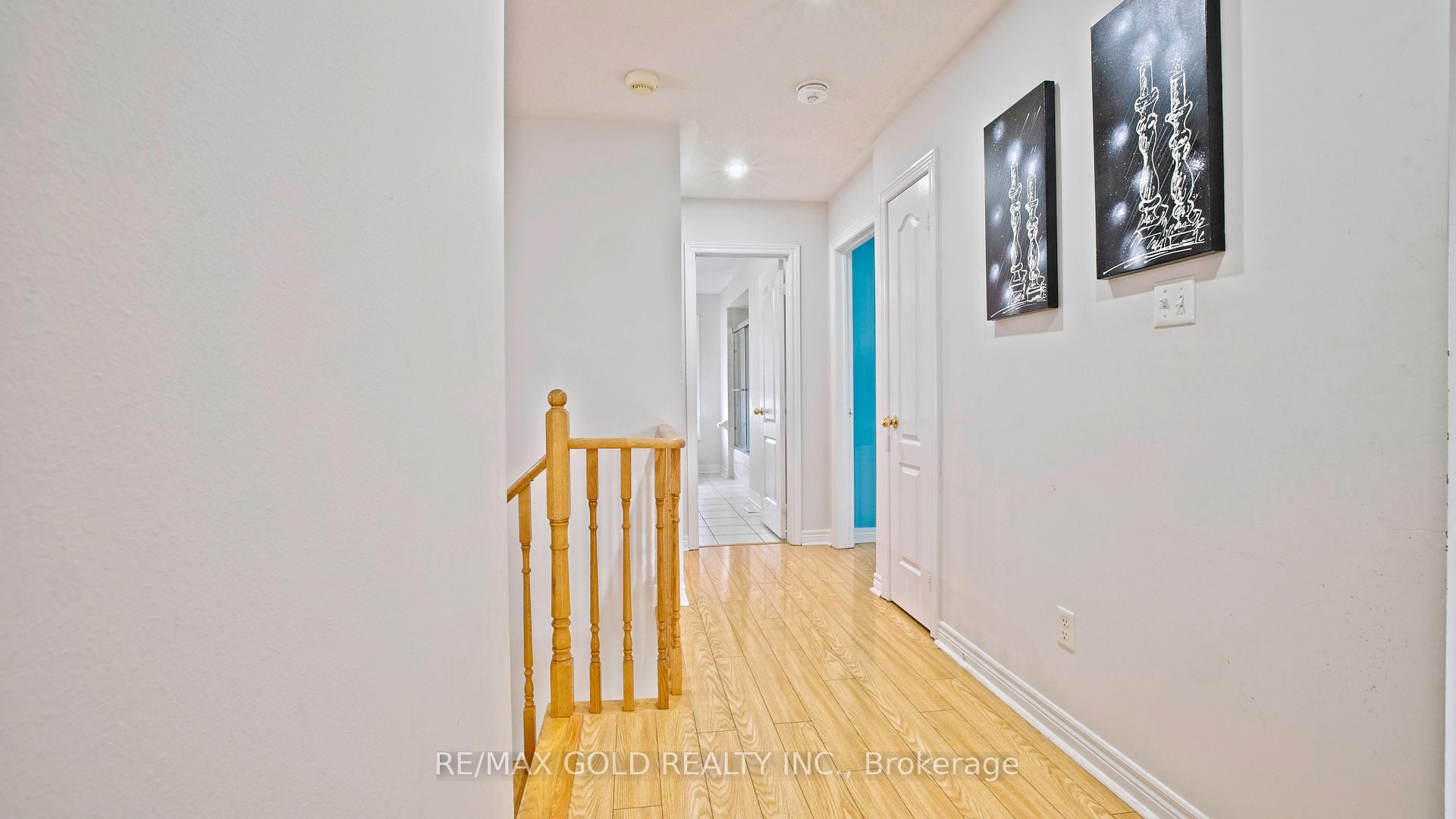 Photo 18 of 20 Tatra Crescent, Brampton, Bram West — HOMEH