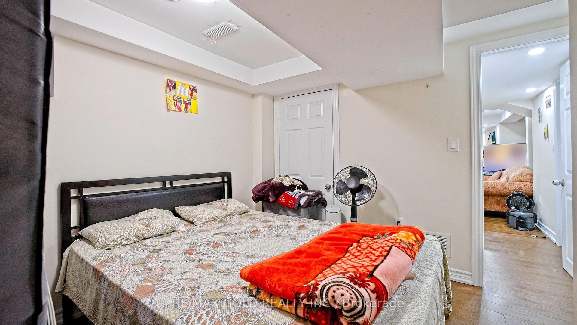Photo 38 of 20 Tatra Crescent, Brampton, Bram West — HOMEH
