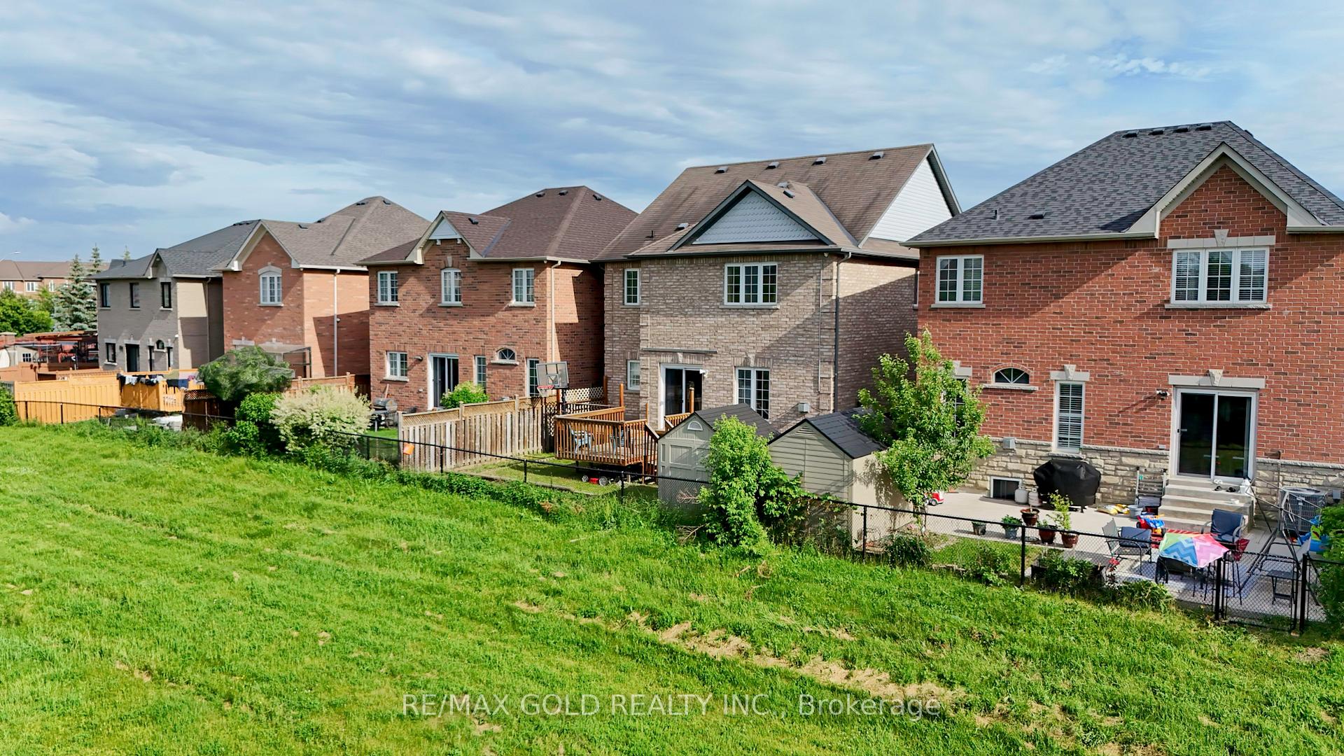 Photo 45 of 20 Tatra Crescent, Brampton, Bram West — HOMEH