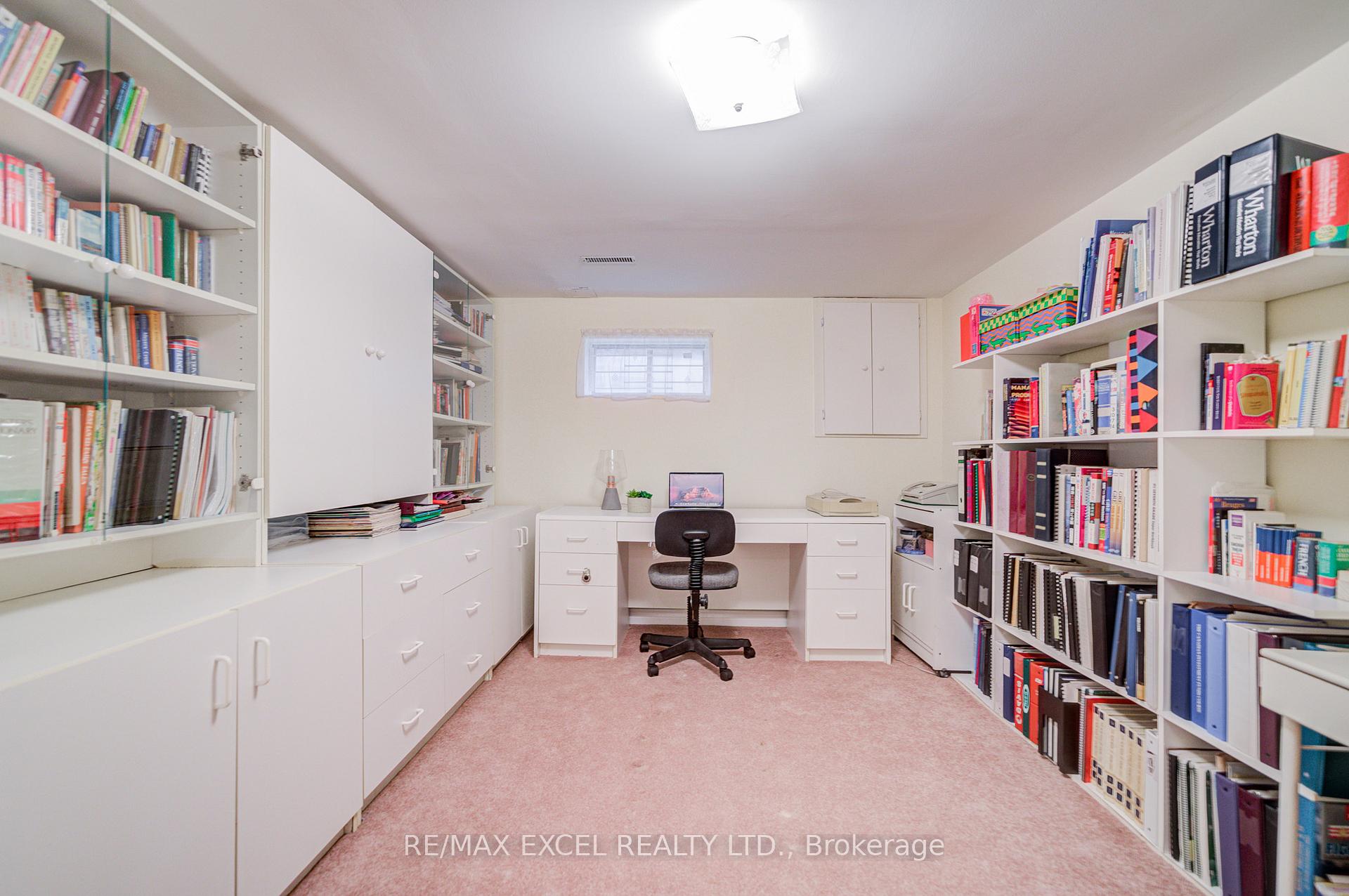 Photo 40 of 176 Goldhawk Trail, Scarborough, Milliken — HOMEH