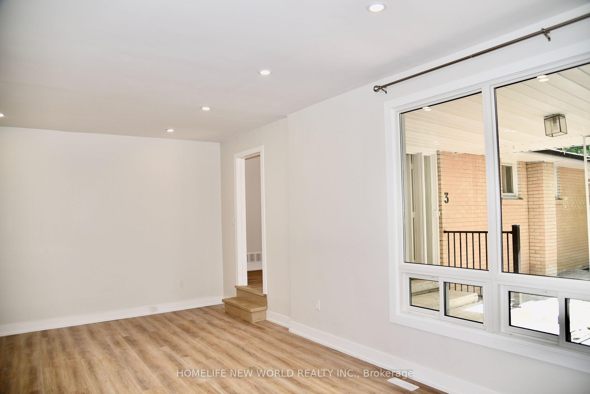 Photo 13 of 3 Elm Ridge Acres Road S, Markham, Thornhill — HOMEH
