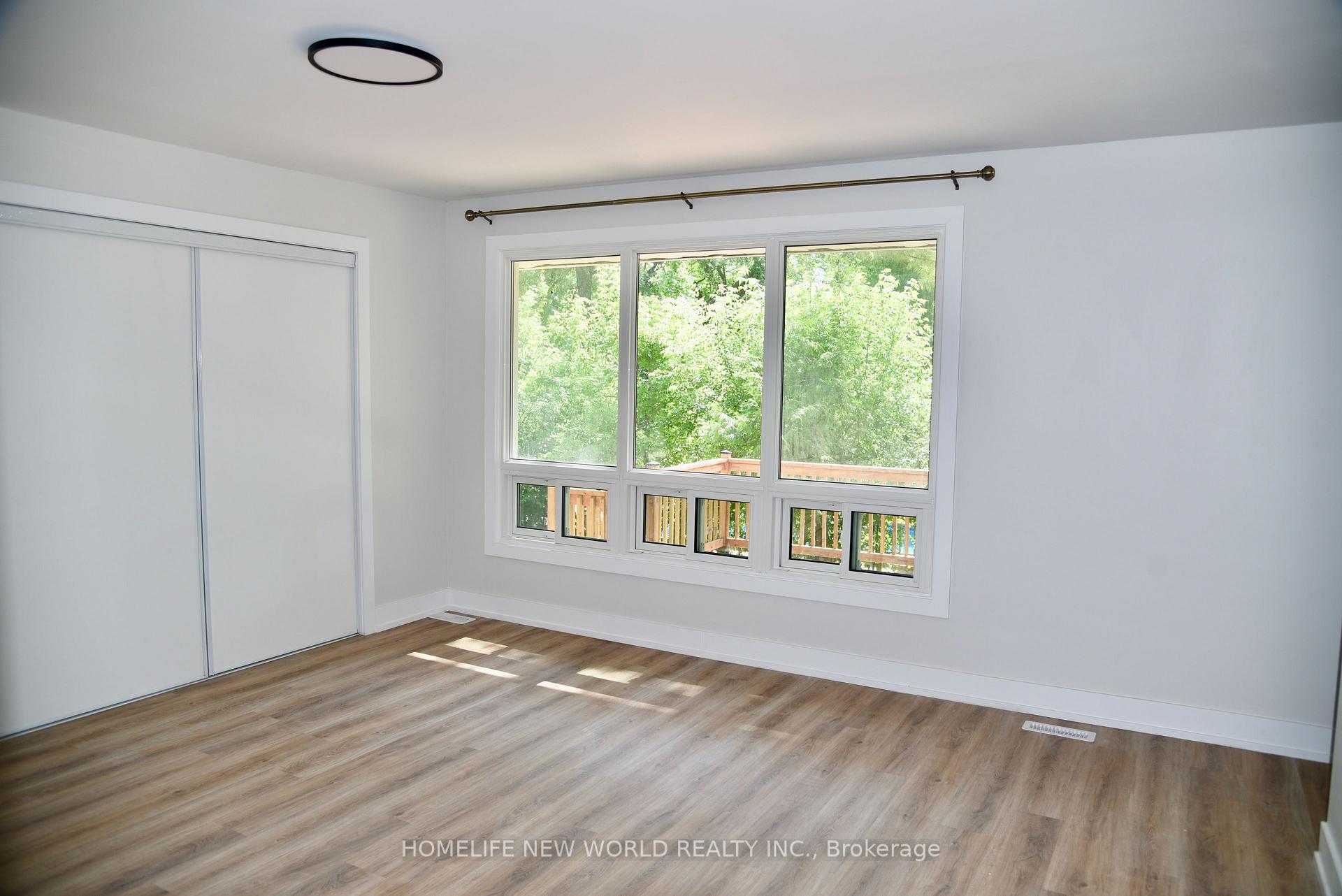 Photo 16 of 3 Elm Ridge Acres Road S, Markham, Thornhill — HOMEH
