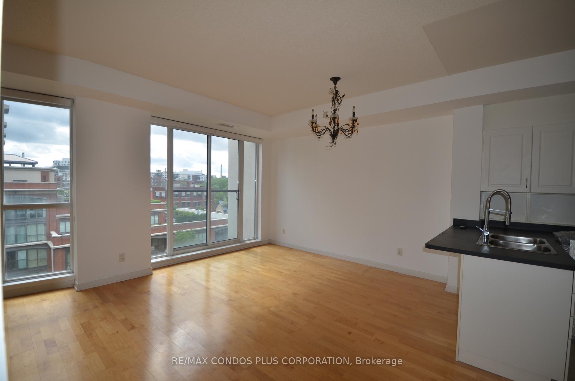 Photo 2 of Unit 801, 18 Beverley Street, Toronto, Kensington-Chinatown — HOMEH