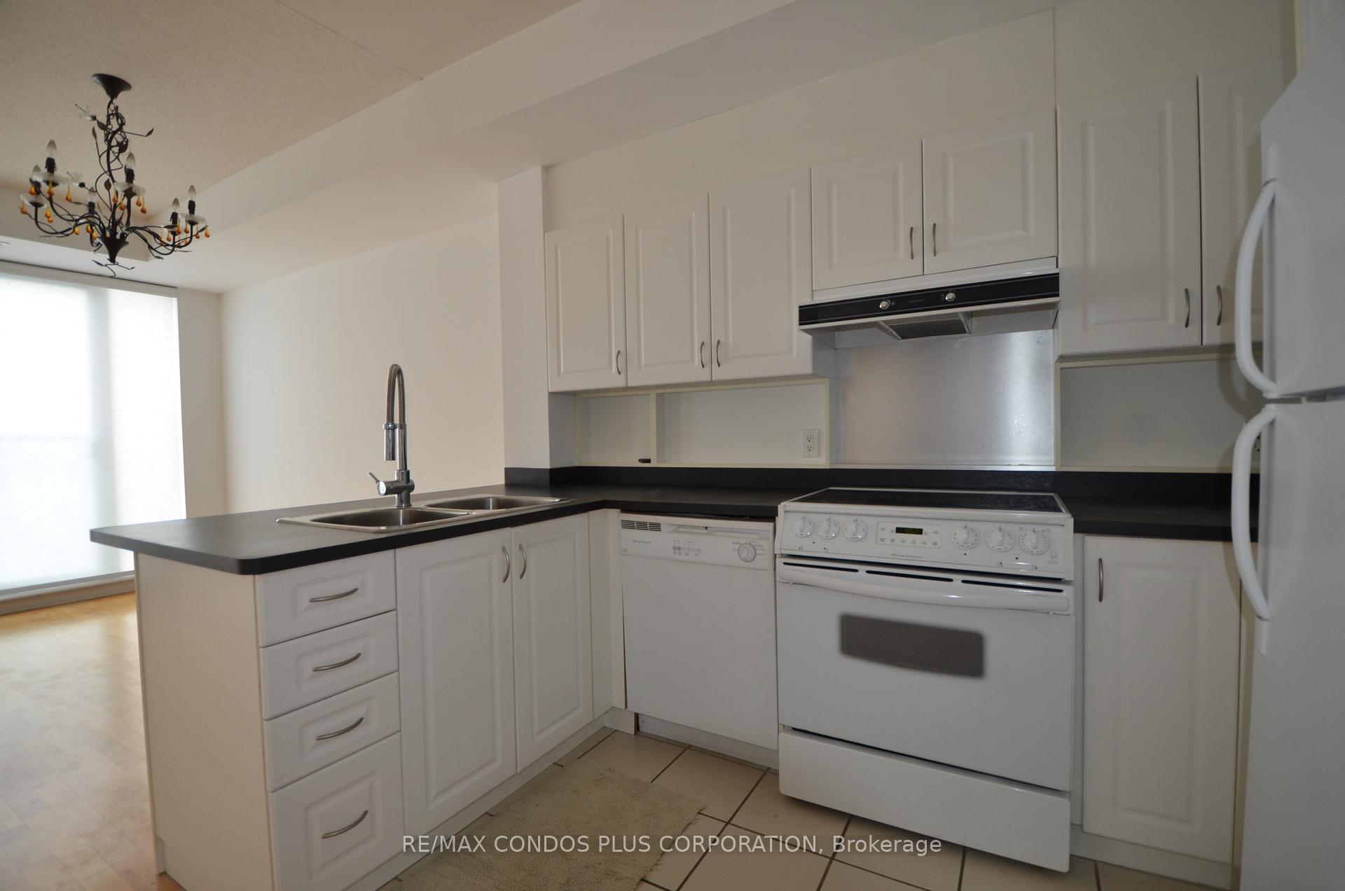Photo 9 of Unit 801, 18 Beverley Street, Toronto, Kensington-Chinatown — HOMEH