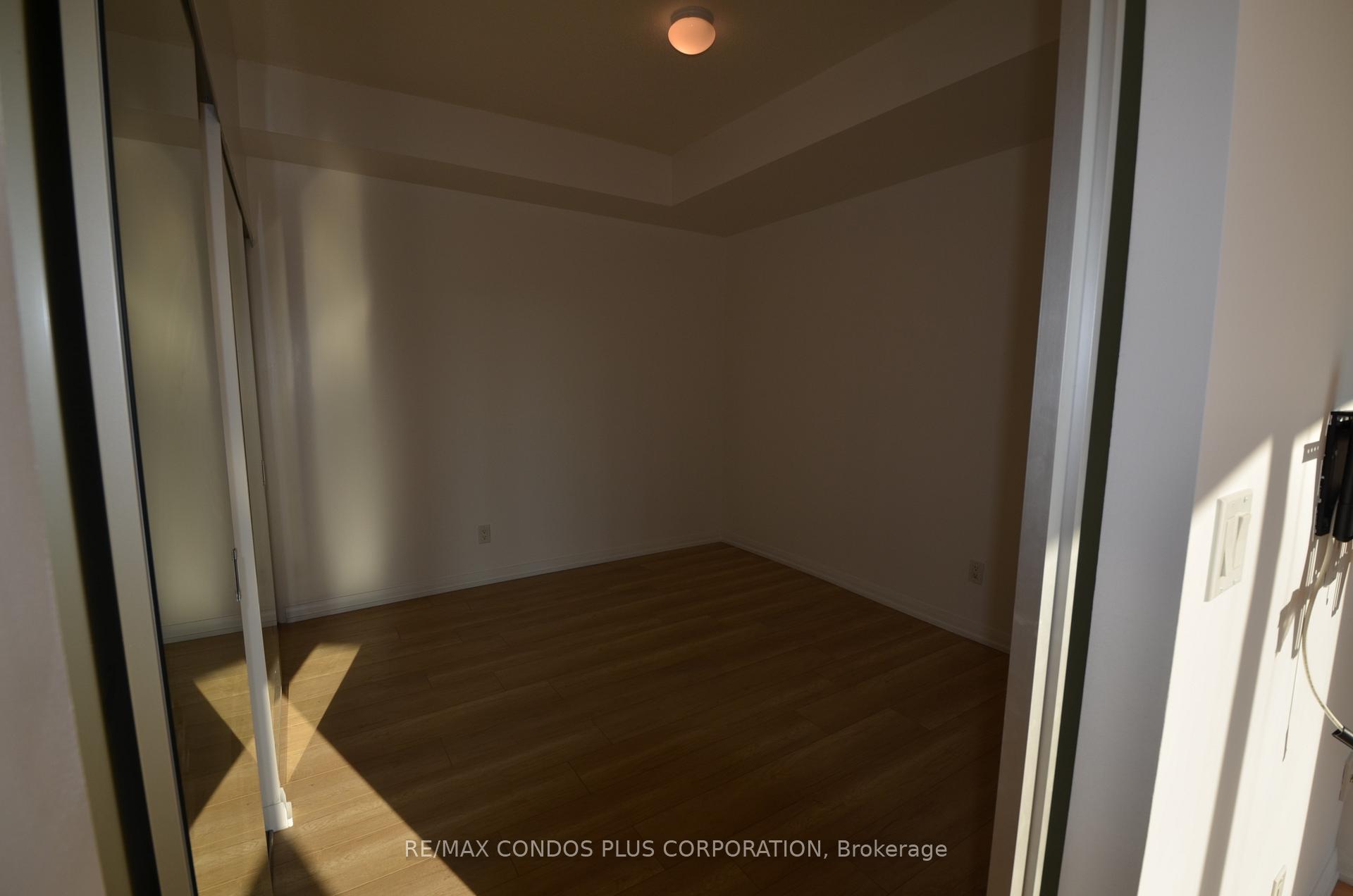 Photo 17 of Unit 801, 18 Beverley Street, Toronto, Kensington-Chinatown — HOMEH