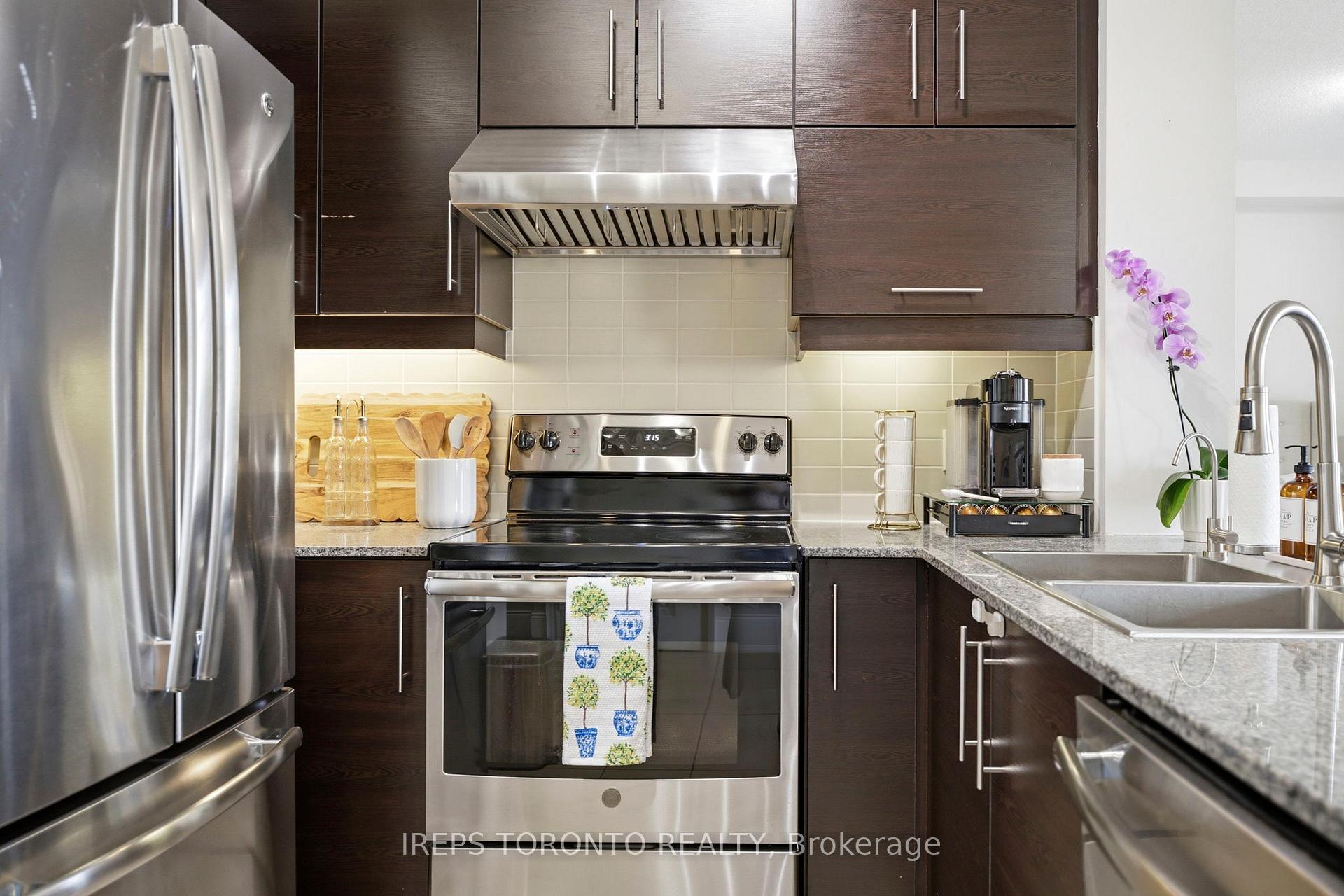 Photo 7 of Unit Ph01, 233 South Park Road, Markham, Commerce Valley — HOMEH