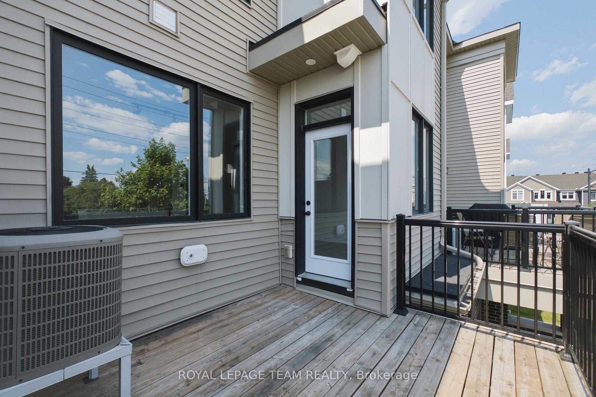 Photo 17 of 168 Pictou Crescent, Ottawa, Kanata - Emerald Meadows/Trailwest — HOMEH