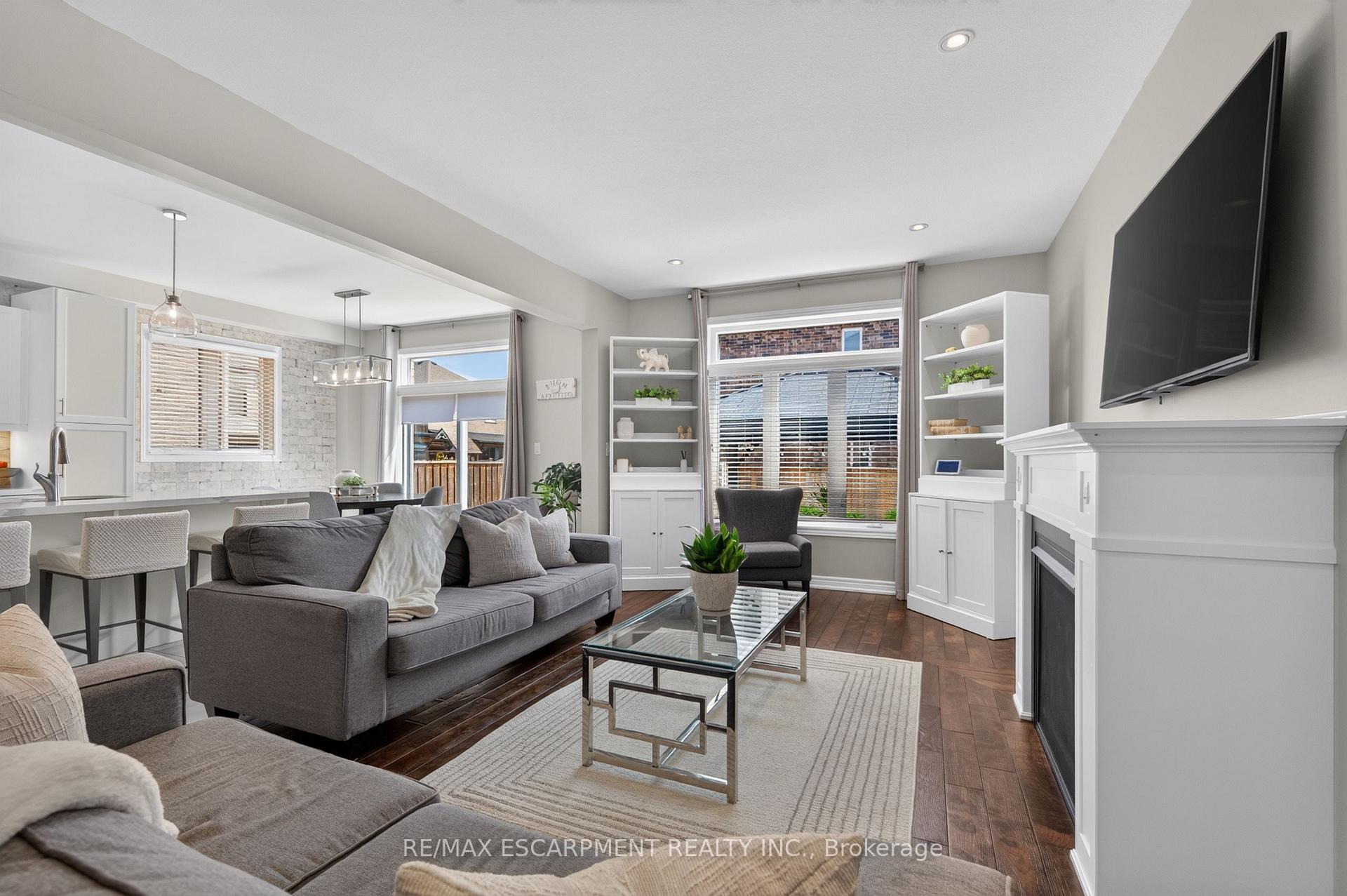 Photo 23 of 5 Narbonne Crescent, Hamilton, Stoney Creek Mountain — HOMEH