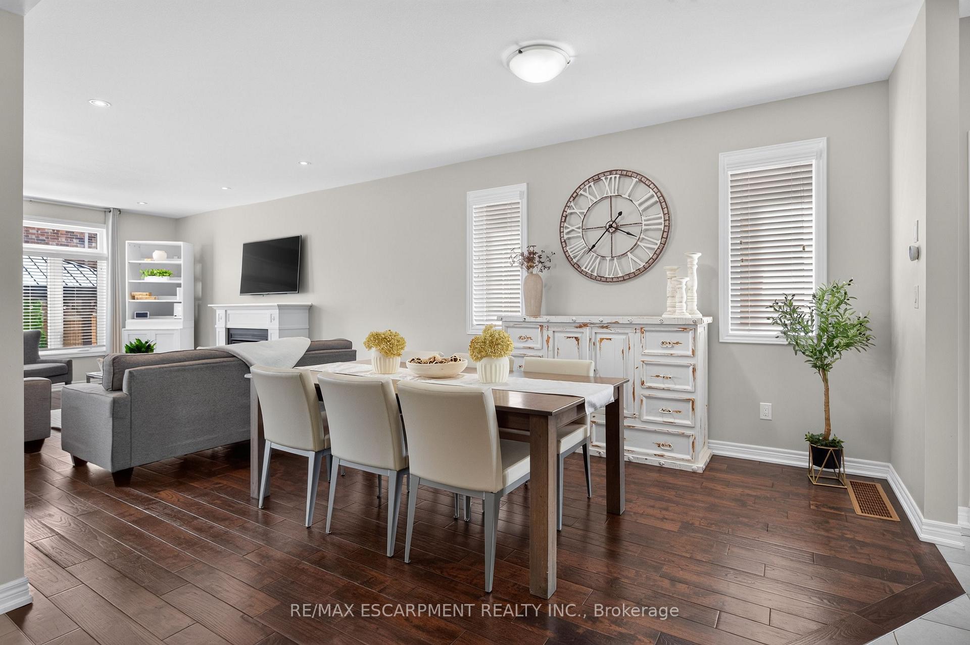 Photo 26 of 5 Narbonne Crescent, Hamilton, Stoney Creek Mountain — HOMEH