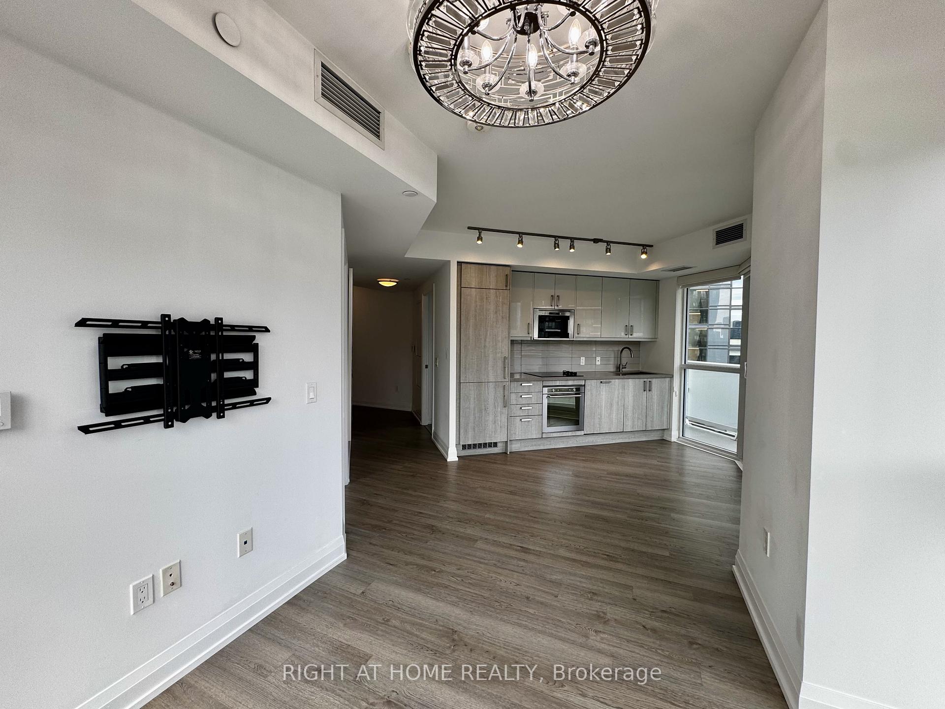 Photo 16 of Unit 2604, 77 Mutual Street, Toronto, Church-Yonge Corridor — HOMEH