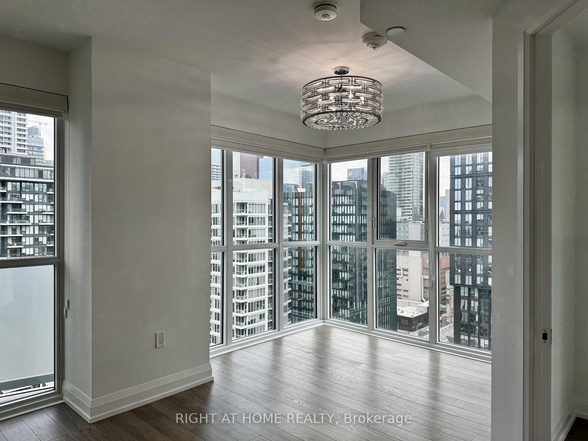 Photo 22 of Unit 2604, 77 Mutual Street, Toronto, Church-Yonge Corridor — HOMEH