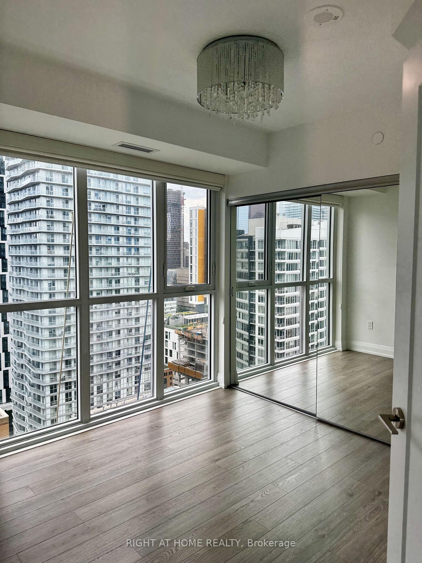 Photo 27 of Unit 2604, 77 Mutual Street, Toronto, Church-Yonge Corridor — HOMEH
