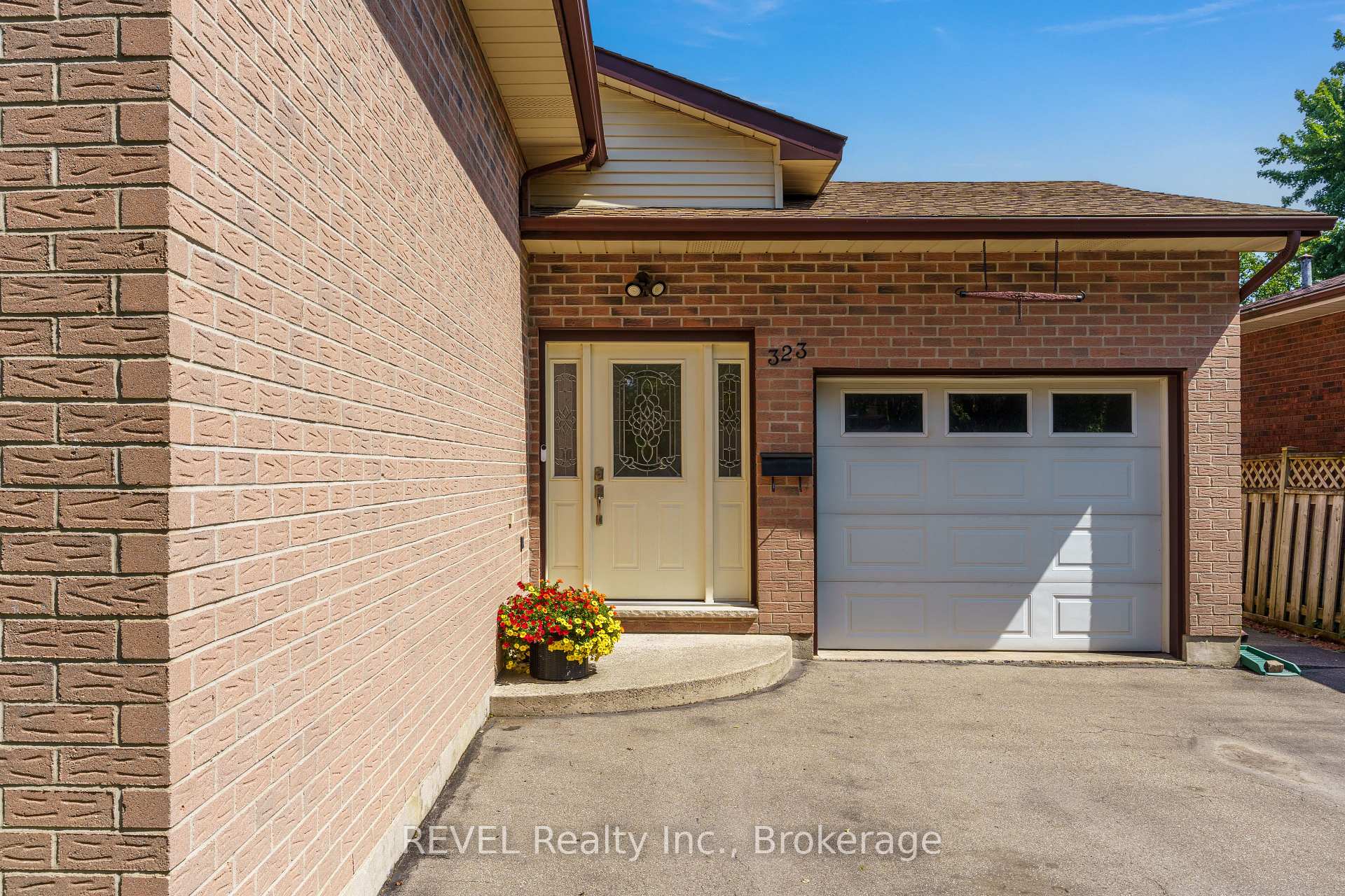 Photo 2 of 323 Barrick Road, Port Colborne, Main Street — HOMEH