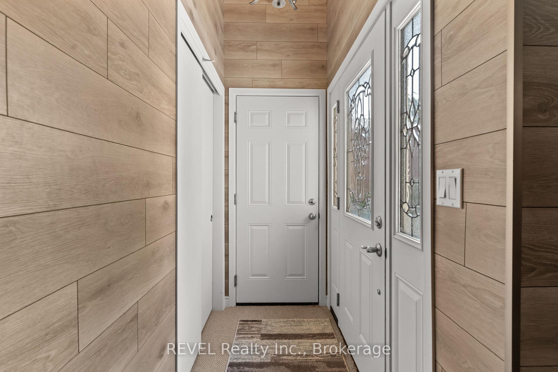 Photo 3 of 323 Barrick Road, Port Colborne, Main Street — HOMEH
