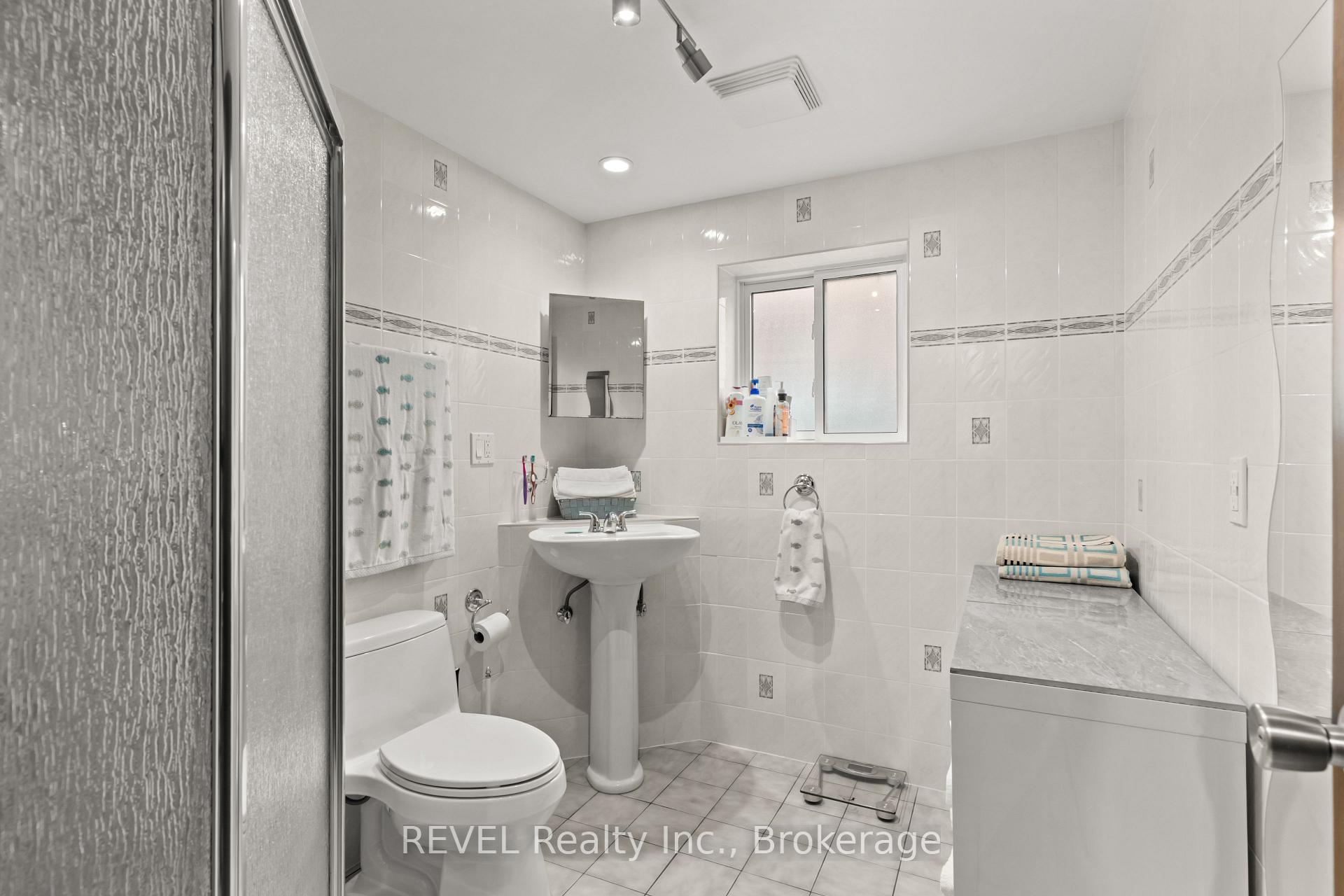 Photo 24 of 323 Barrick Road, Port Colborne, Main Street — HOMEH