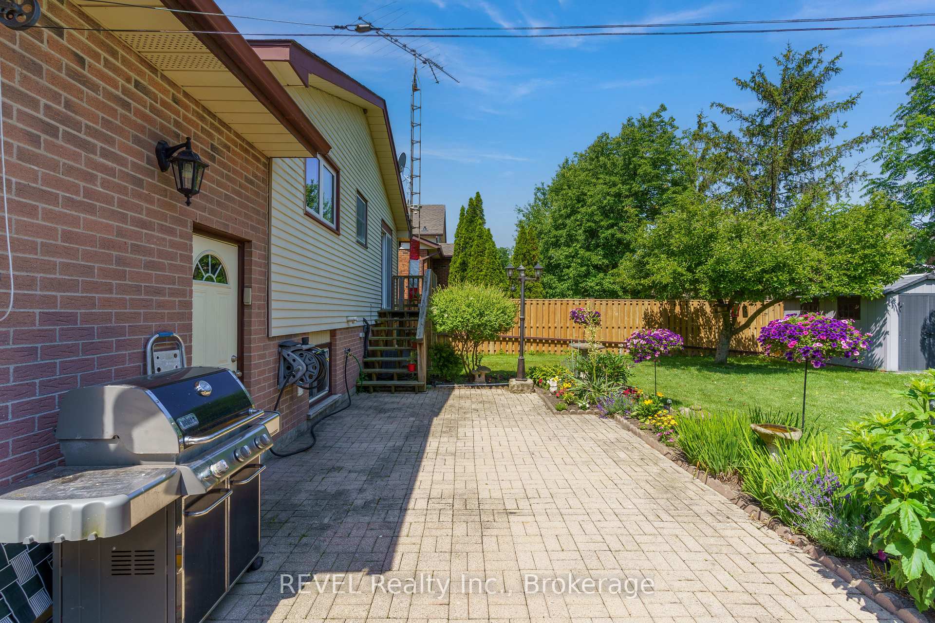 Photo 31 of 323 Barrick Road, Port Colborne, Main Street — HOMEH