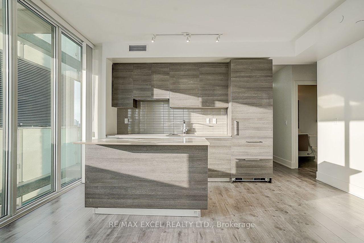 Photo 17 of Unit 2201, 200 Bloor Street W, Toronto, The Annex — HOMEH