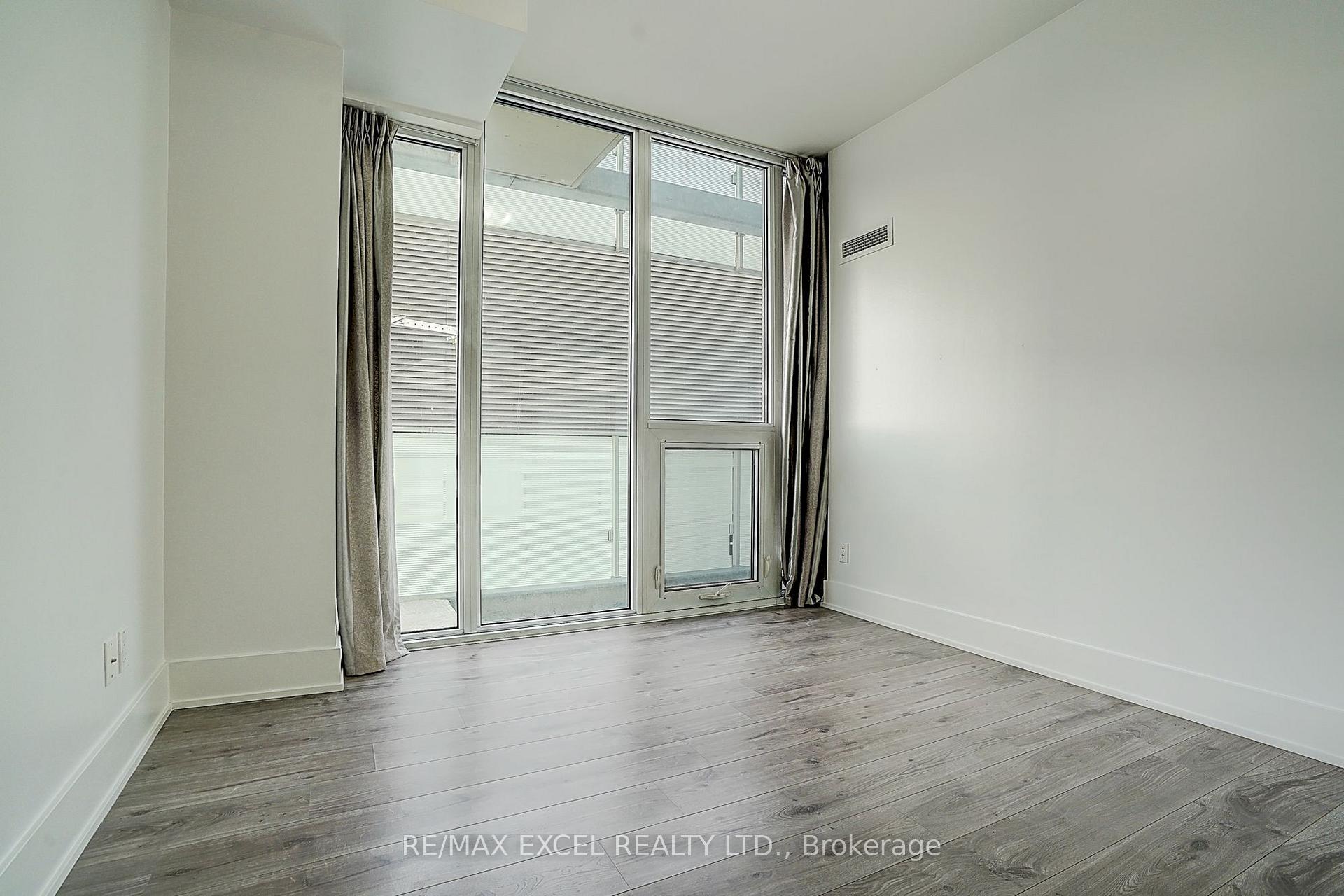 Photo 20 of Unit 2201, 200 Bloor Street W, Toronto, The Annex — HOMEH