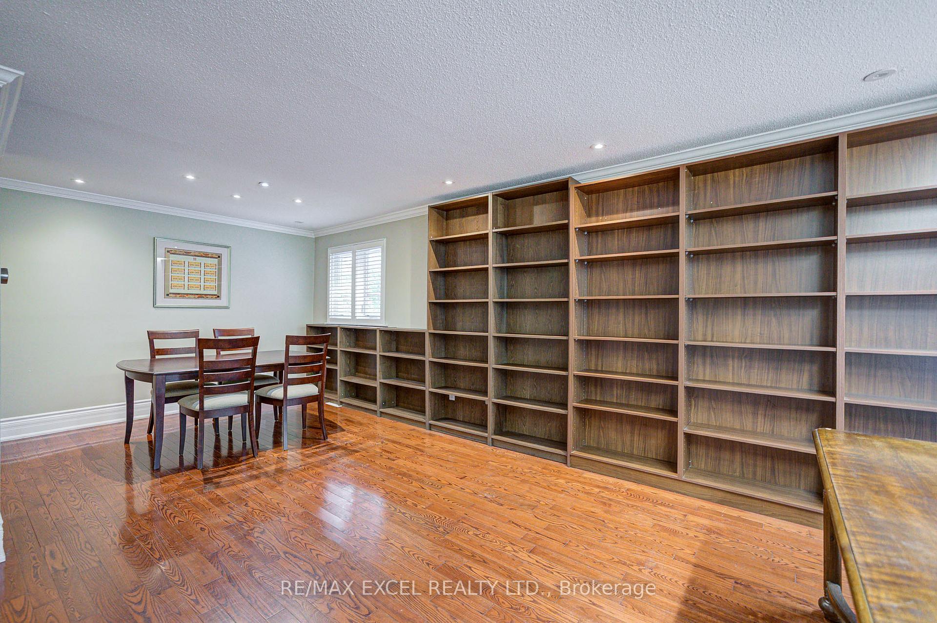 Photo 11 of 108 Babcombe Drive, Markham, Bayview Glen — HOMEH