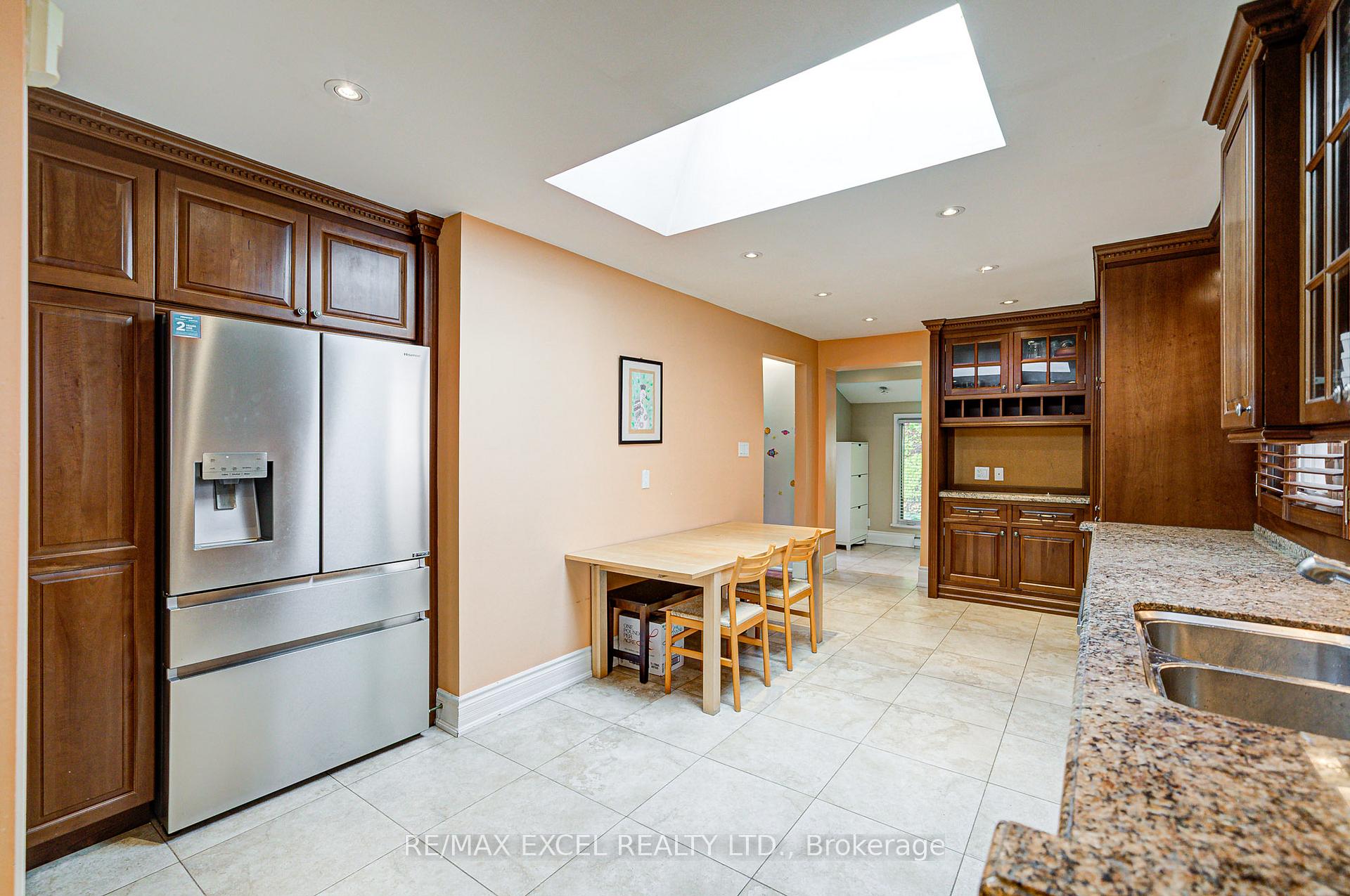Photo 38 of 108 Babcombe Drive, Markham, Bayview Glen — HOMEH