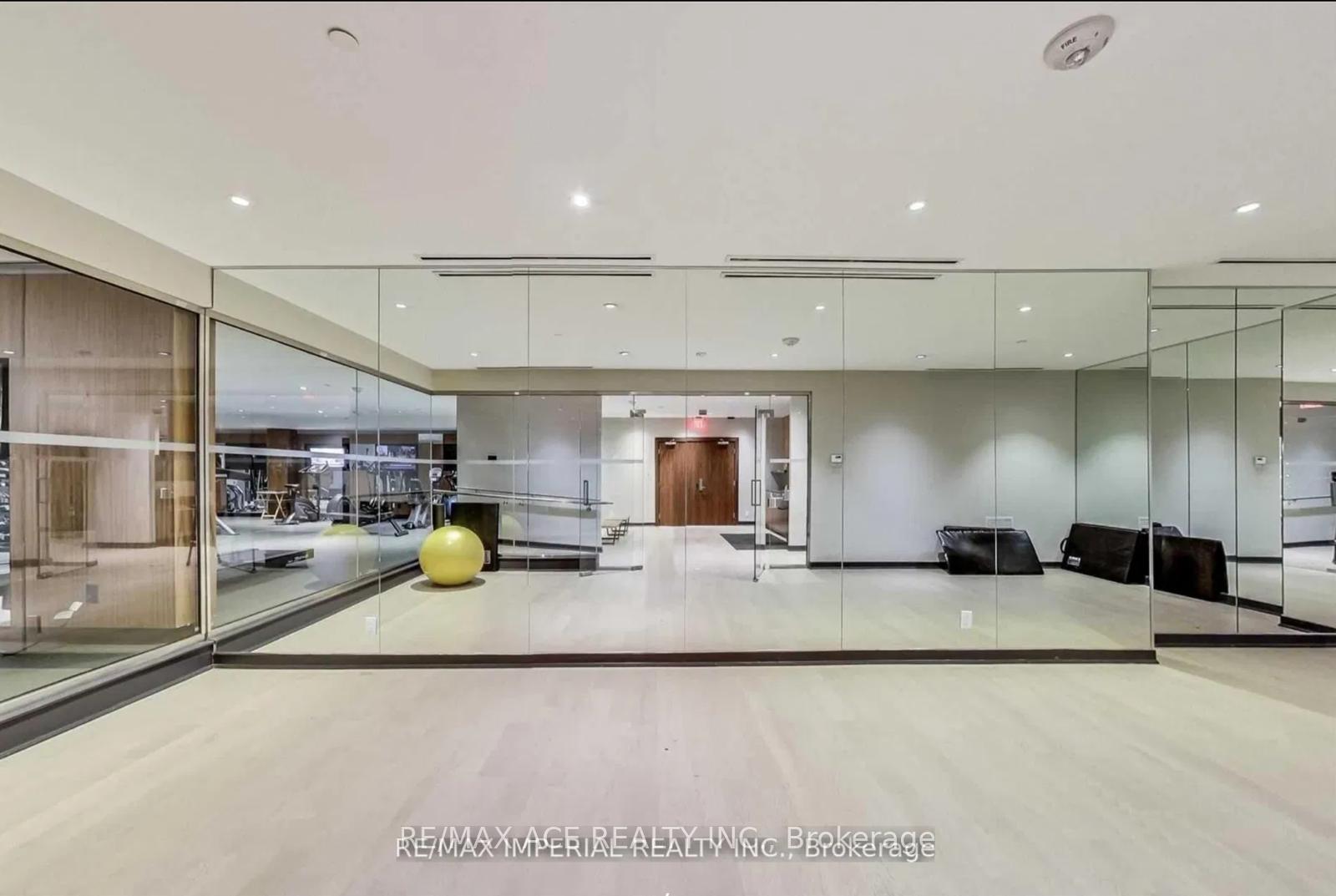 Photo 21 of Unit 526, 8 Mercer Street, Toronto, Waterfront Communities — HOMEH