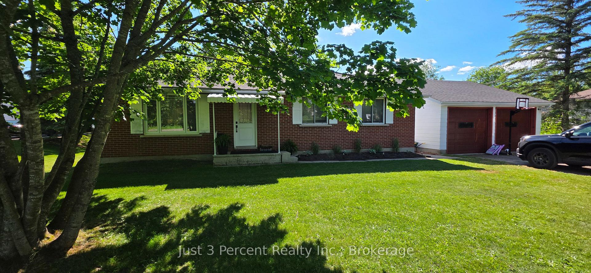 Photo 1 of 2224 Fieldview Drive, Cavan Monaghan, Cavan Twp — HOMEH