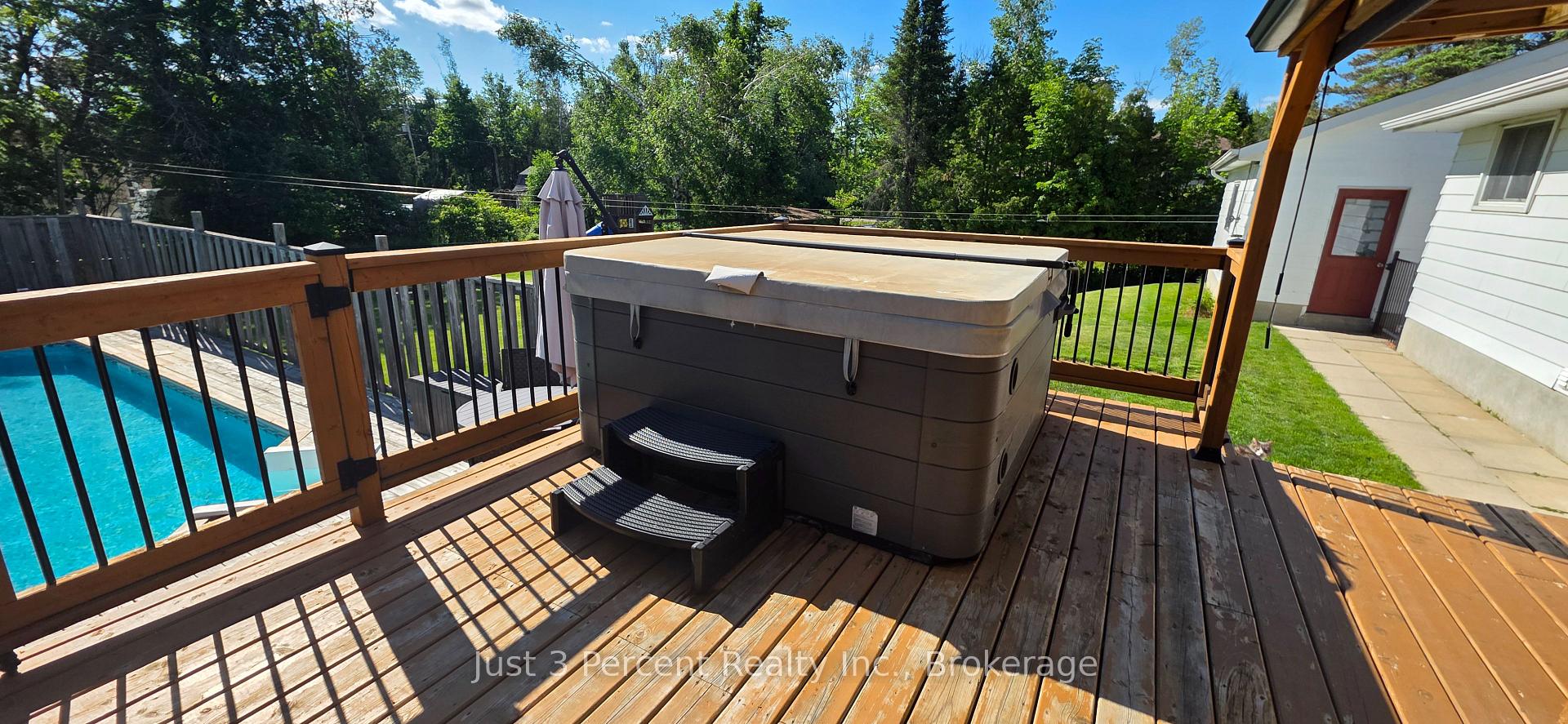Photo 4 of 2224 Fieldview Drive, Cavan Monaghan, Cavan Twp — HOMEH