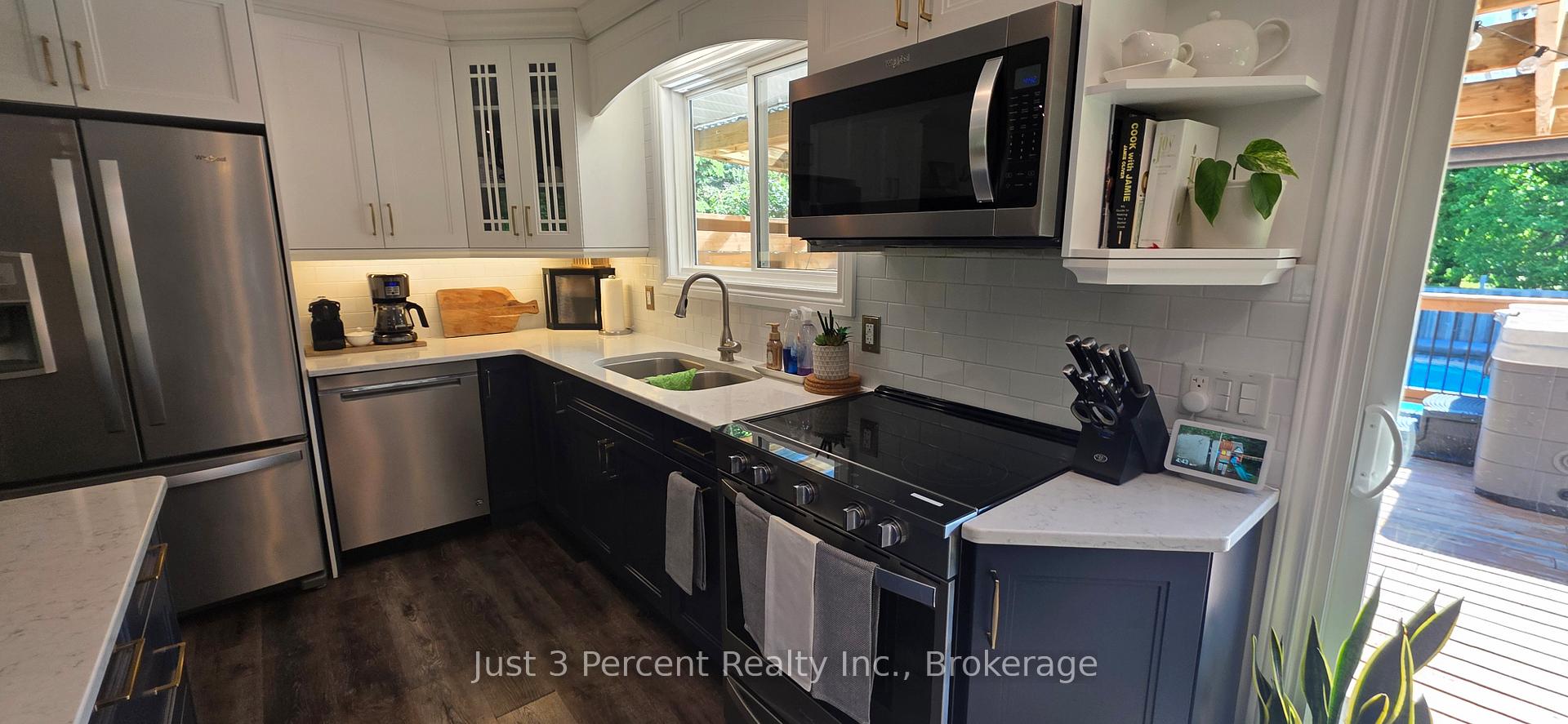 Photo 12 of 2224 Fieldview Drive, Cavan Monaghan, Cavan Twp — HOMEH