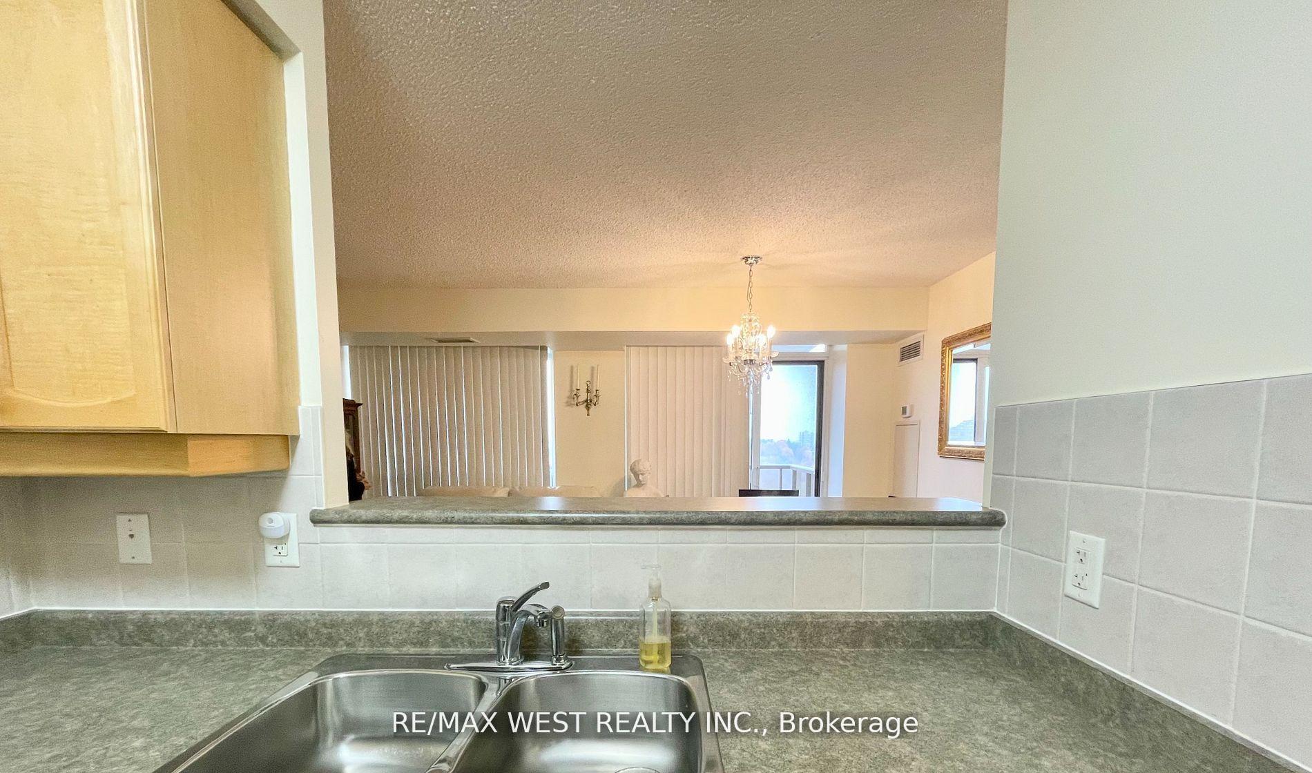 Photo 8 of Unit 806, 710 Humberwood Boulevard, Etobicoke, West Humber-Clairville — HOMEH