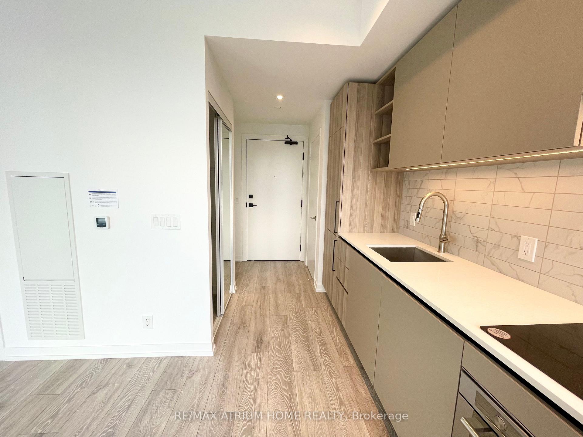 Photo 5 of Unit LPH06, 55 Mercer Street, Toronto, Waterfront Communities — HOMEH