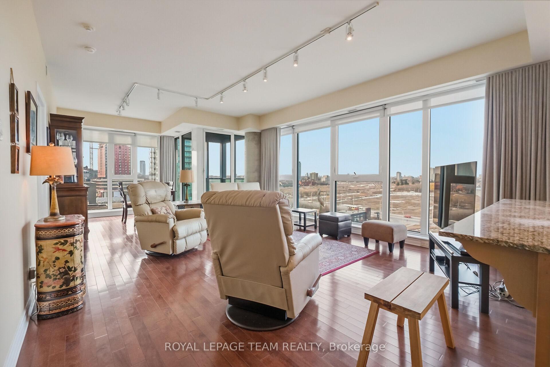 Photo 7 of Unit 1004, 200 Lett Street, Ottawa, West Centre Town — HOMEH