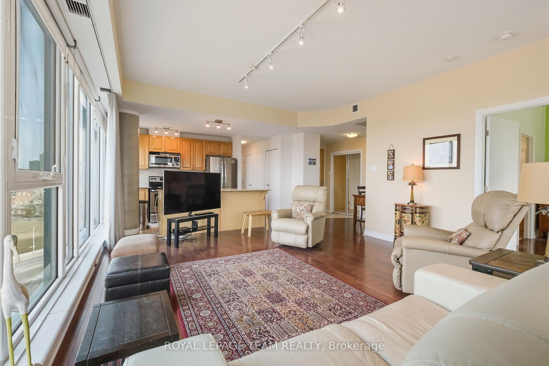 Photo 9 of Unit 1004, 200 Lett Street, Ottawa, West Centre Town — HOMEH