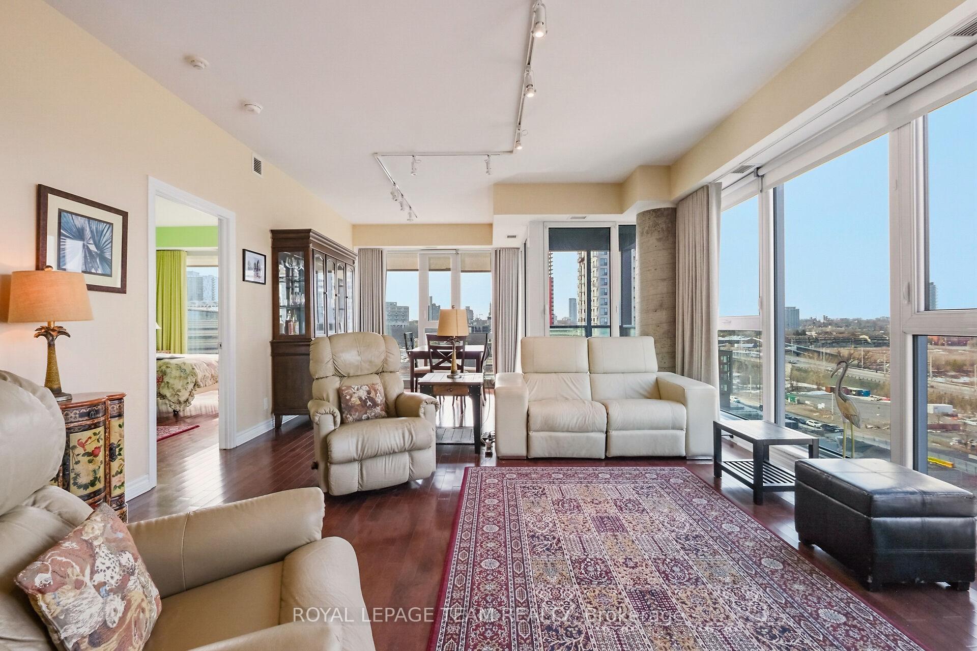Photo 10 of Unit 1004, 200 Lett Street, Ottawa, West Centre Town — HOMEH