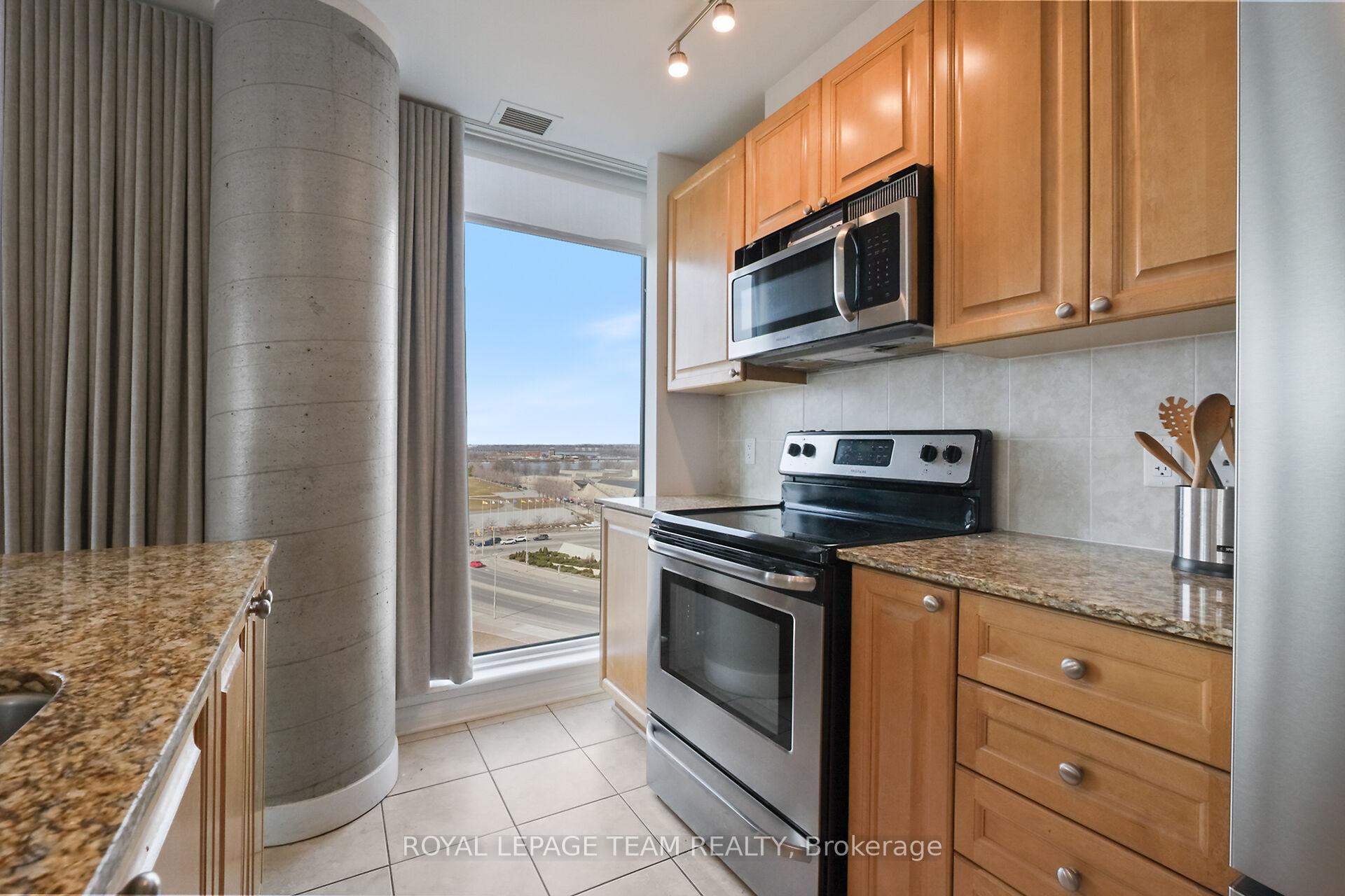 Photo 14 of Unit 1004, 200 Lett Street, Ottawa, West Centre Town — HOMEH