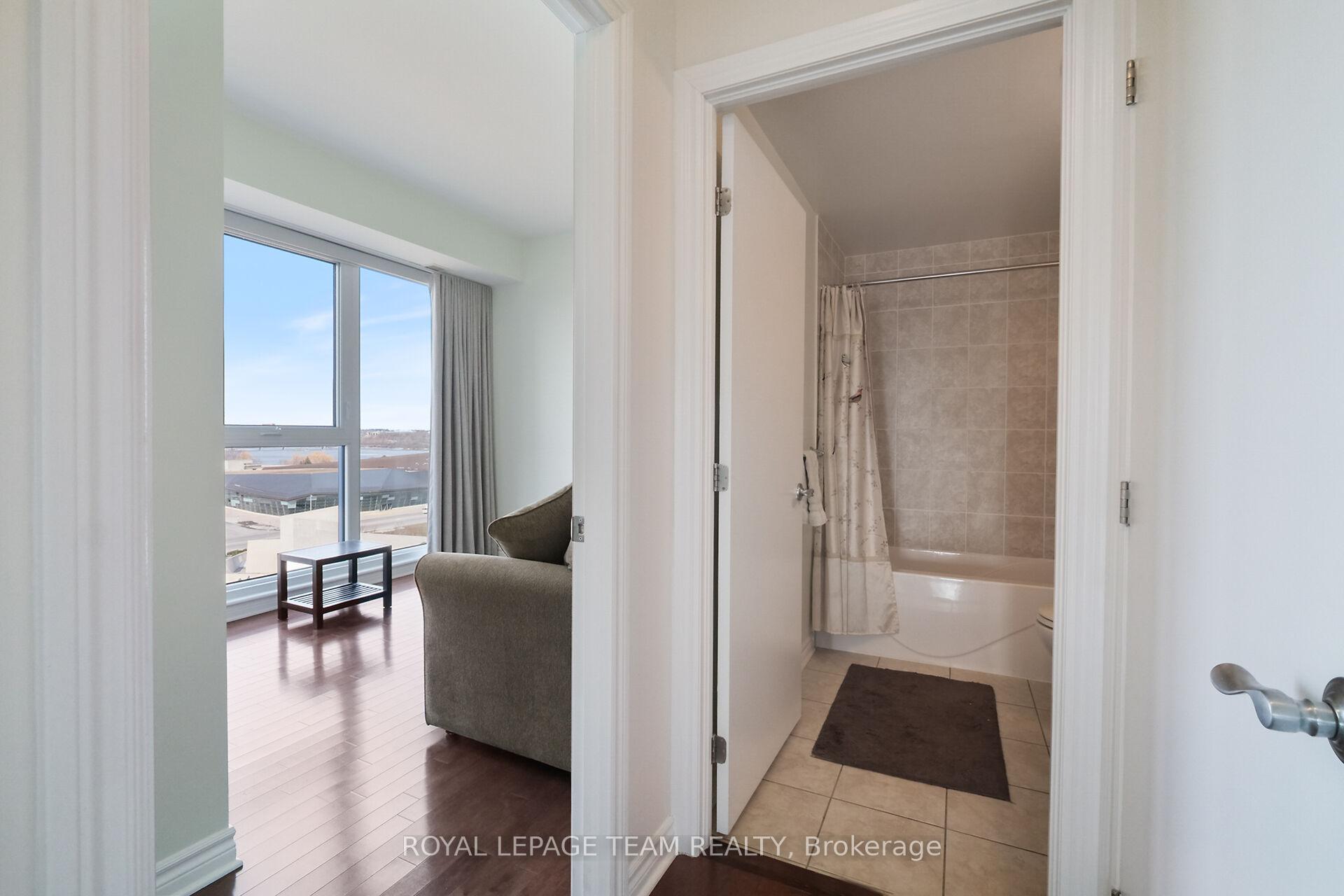 Photo 17 of Unit 1004, 200 Lett Street, Ottawa, West Centre Town — HOMEH