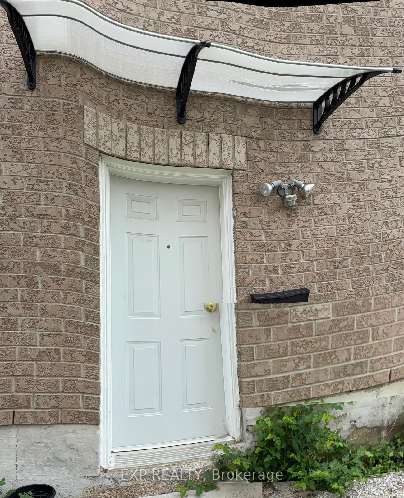 Photo 1 of 99 Rollingwood Drive, Brampton, Fletcher's Creek South — HOMEH