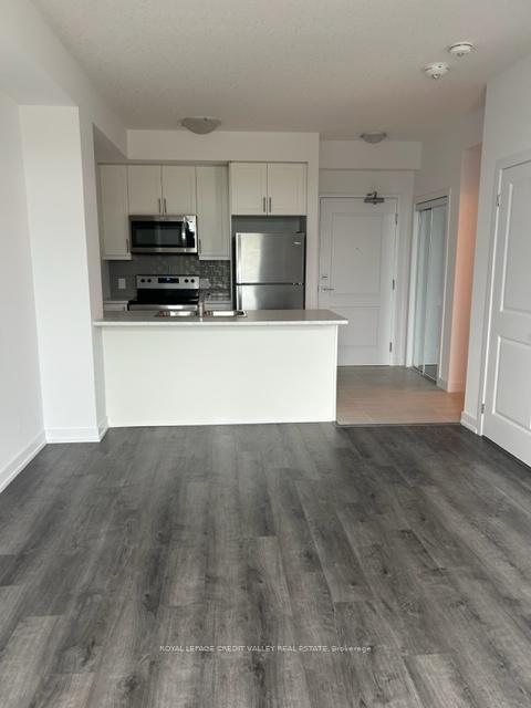 Photo 6 of Unit 309, 460 Dundas Street E, Hamilton, Waterdown — HOMEH