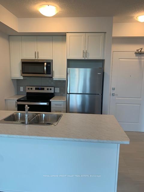 Photo 7 of Unit 309, 460 Dundas Street E, Hamilton, Waterdown — HOMEH