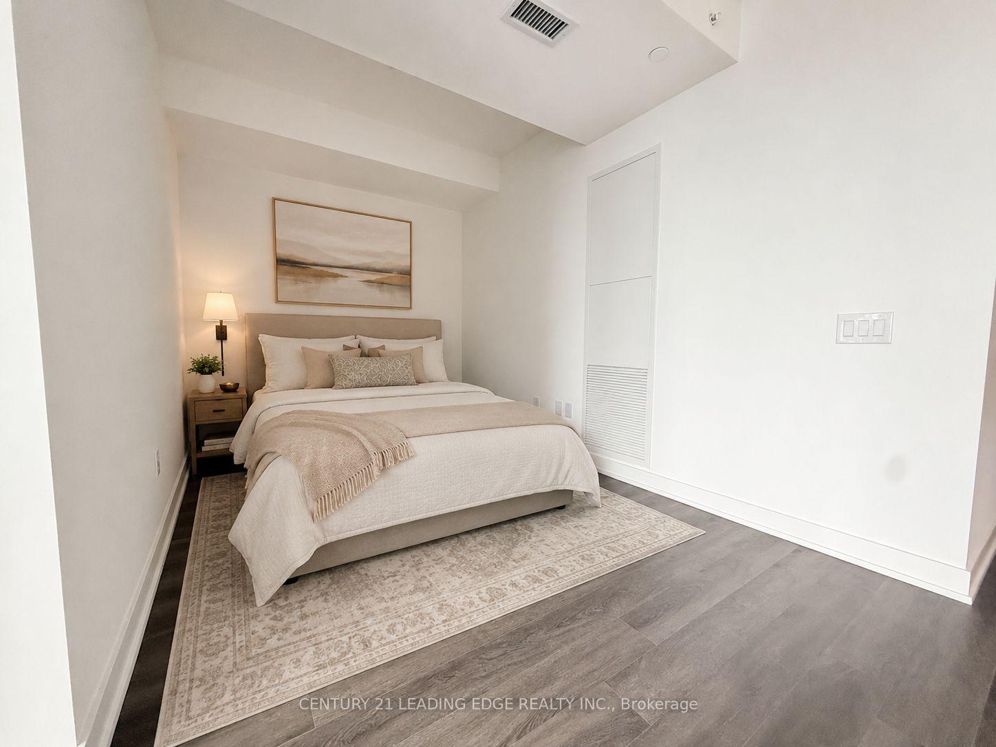 Photo 6 of Unit 2810, 609 Sherbourne Street, Toronto, North St. James Town — HOMEH
