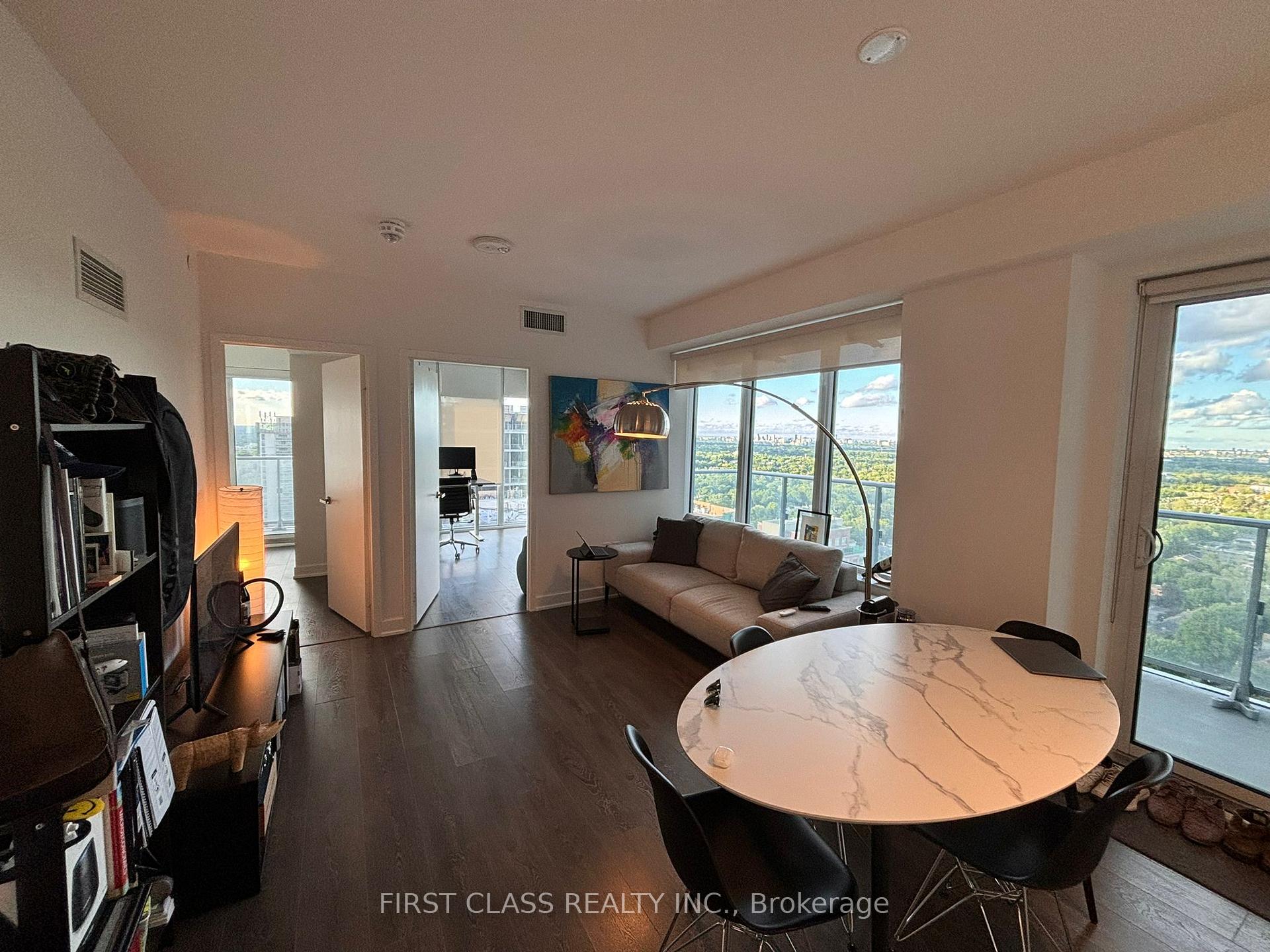 Photo 4 of Unit 2803, 99 Broadway Avenue, Toronto, Mount Pleasant West — HOMEH