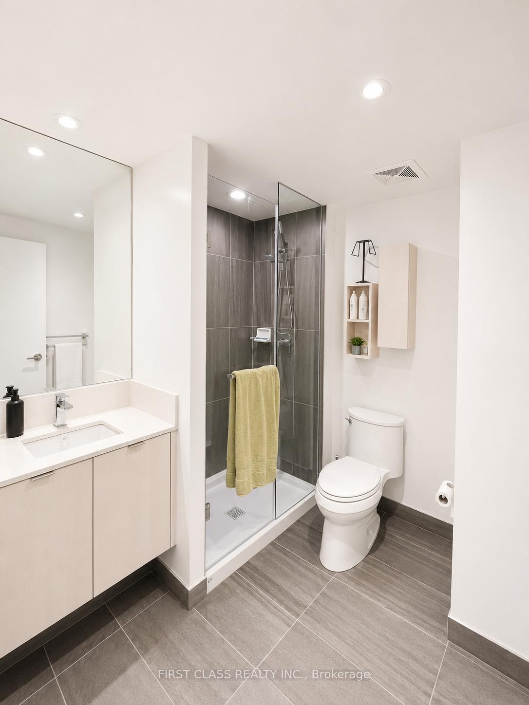 Photo 10 of Unit 2803, 99 Broadway Avenue, Toronto, Mount Pleasant West — HOMEH