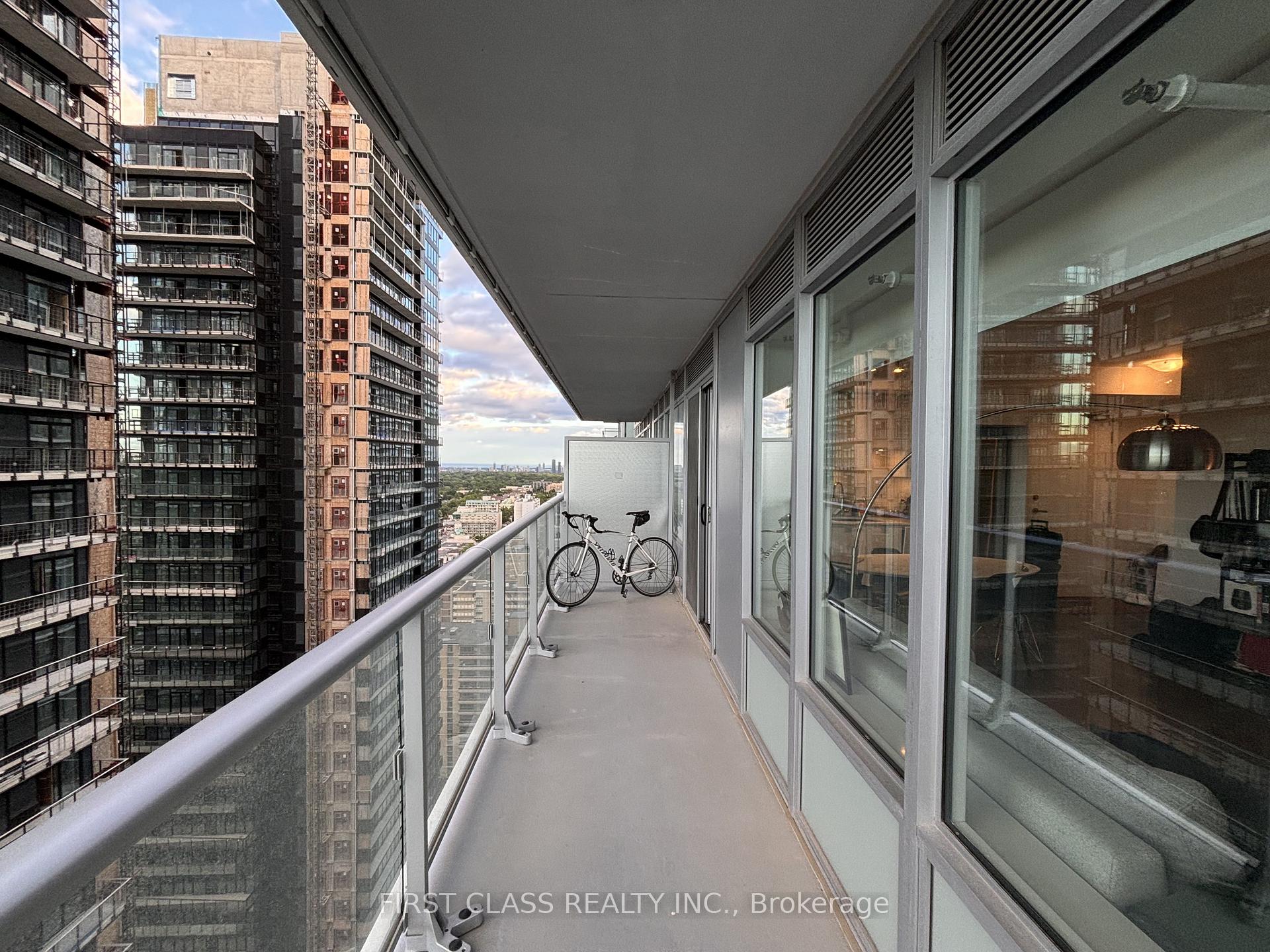 Photo 17 of Unit 2803, 99 Broadway Avenue, Toronto, Mount Pleasant West — HOMEH