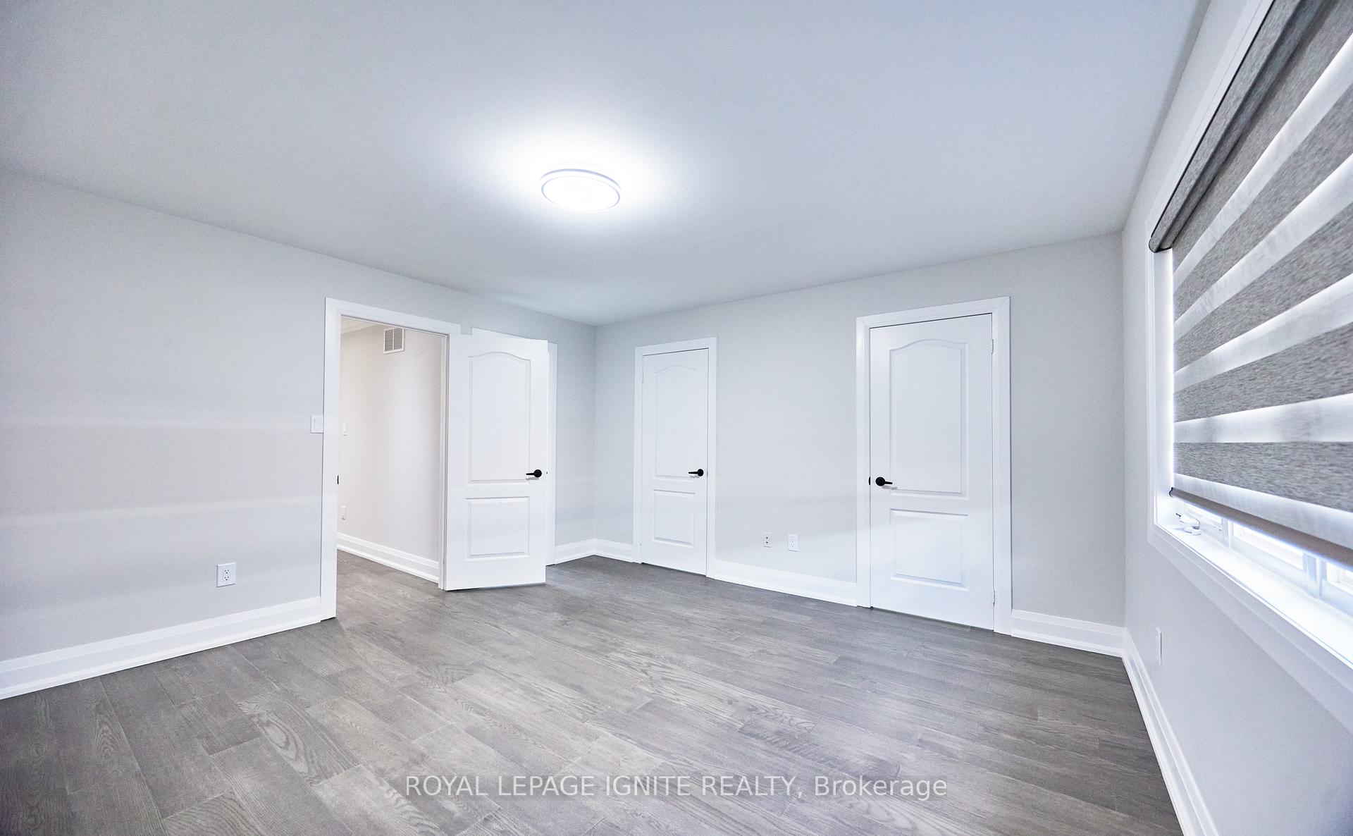Photo 29 of 95 Dairy Drive E, Scarborough, Clairlea-Birchmount — HOMEH