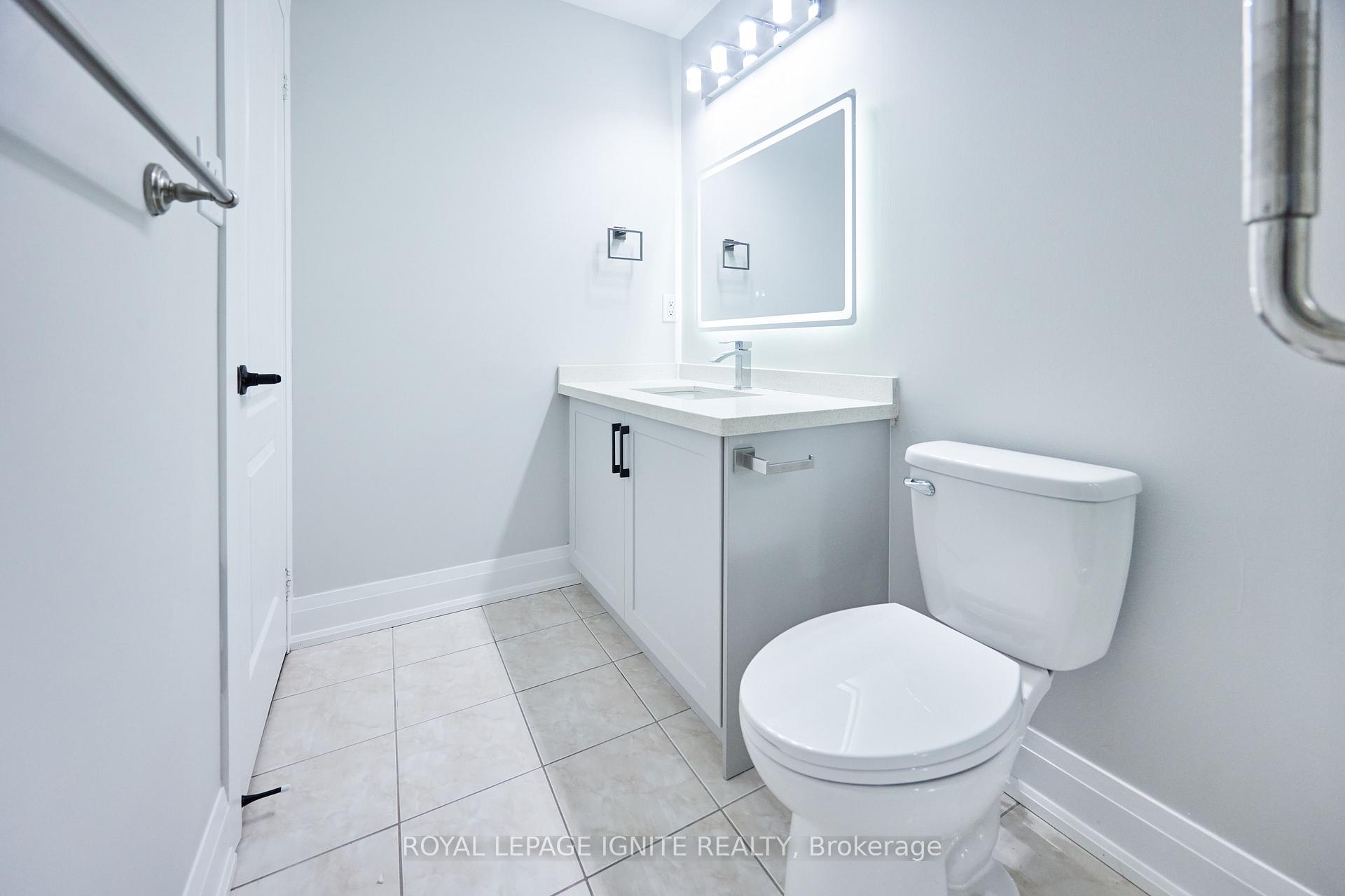 Photo 31 of 95 Dairy Drive E, Scarborough, Clairlea-Birchmount — HOMEH