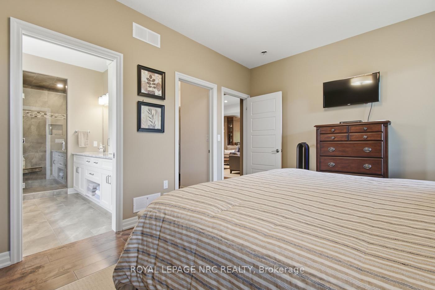 Photo 10 of 167 Welland Road, Pelham, Fonthill — HOMEH