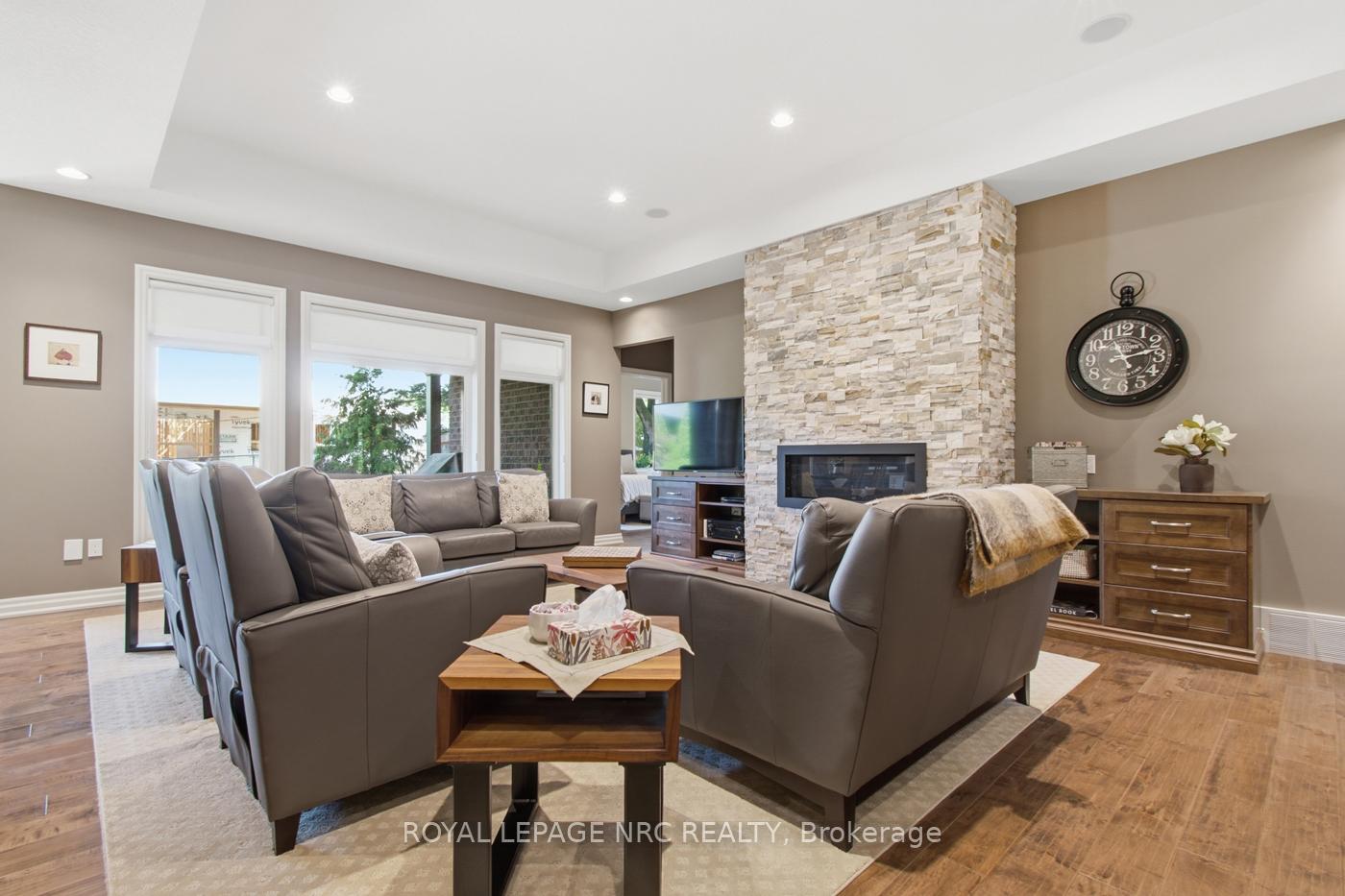 Photo 14 of 167 Welland Road, Pelham, Fonthill — HOMEH